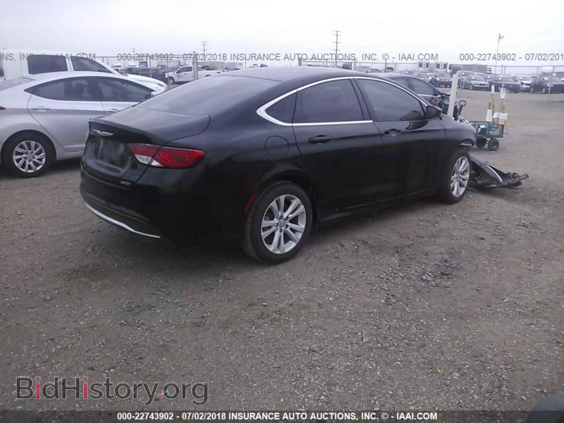 2015 Chrysler 200 - VIN: 1C3CCCAB1FN569980 - Фото 4