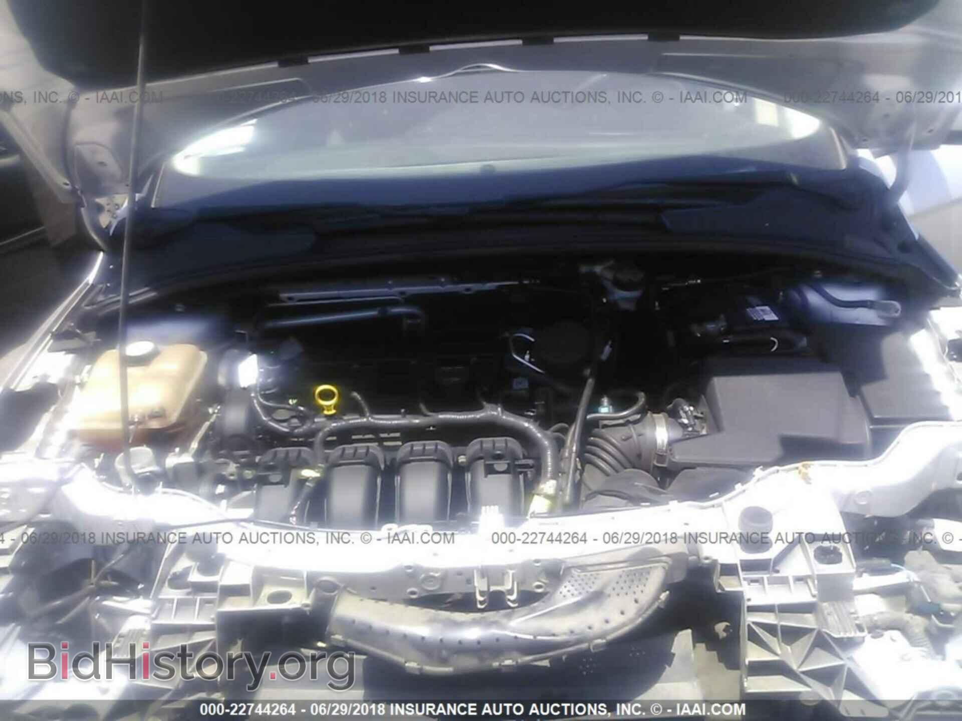2012 Ford Focus - VIN: 1FAHP3K22CL435805 - Photo 10
