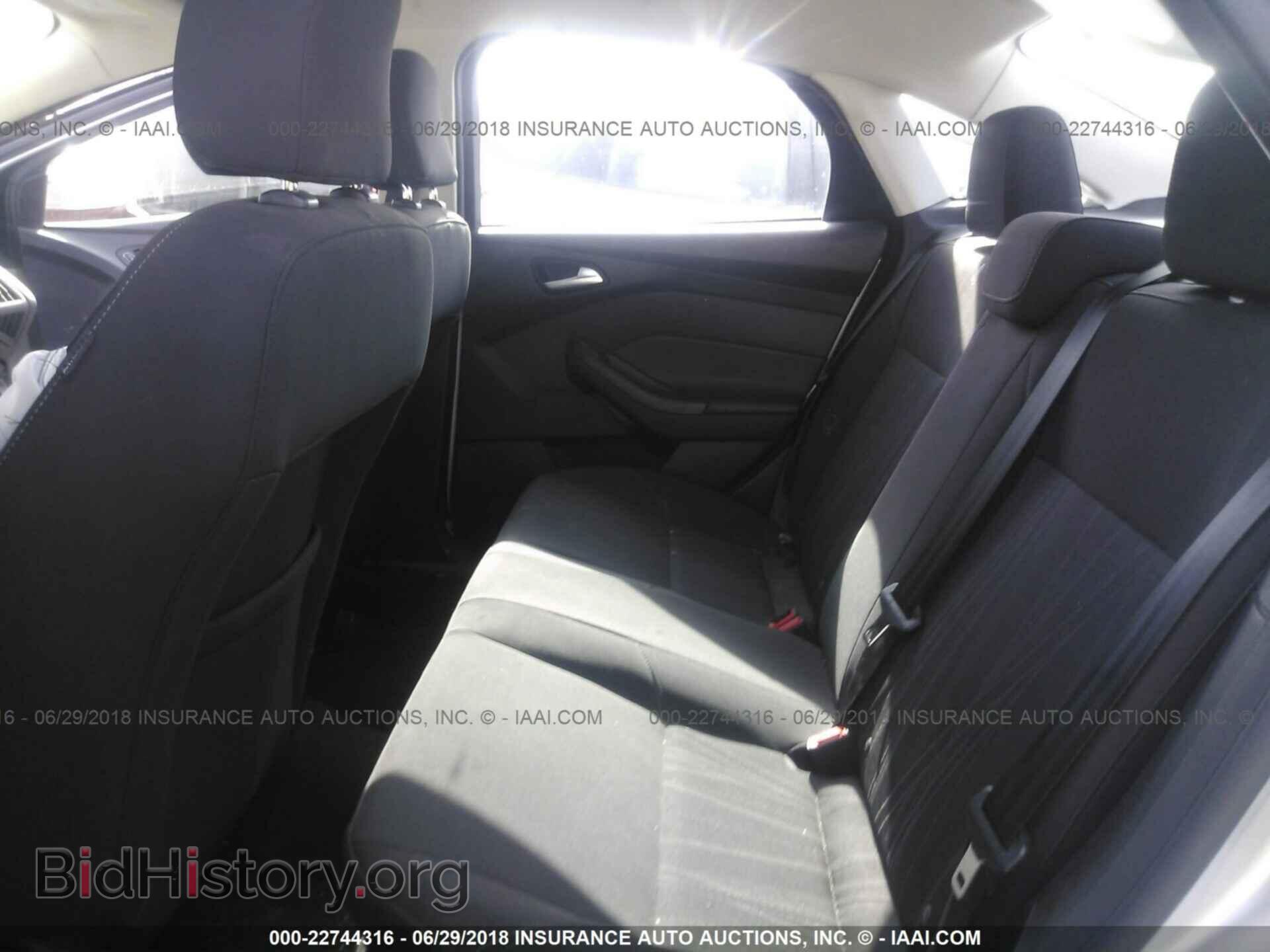 2015 Ford Focus - VIN: 1FADP3F27FL249268 - Photo 8