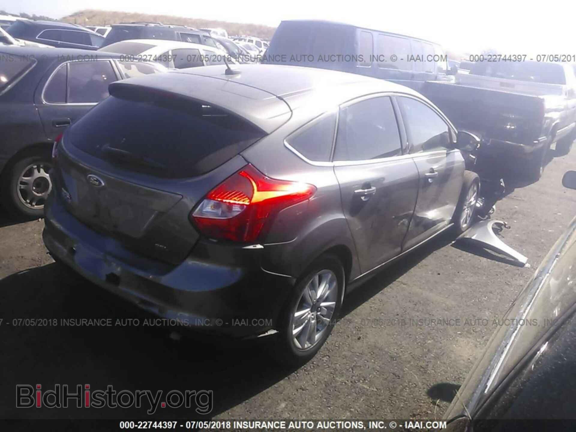 2012 Ford Focus - VIN: 1FAHP3M26CL362662 - Photo 4