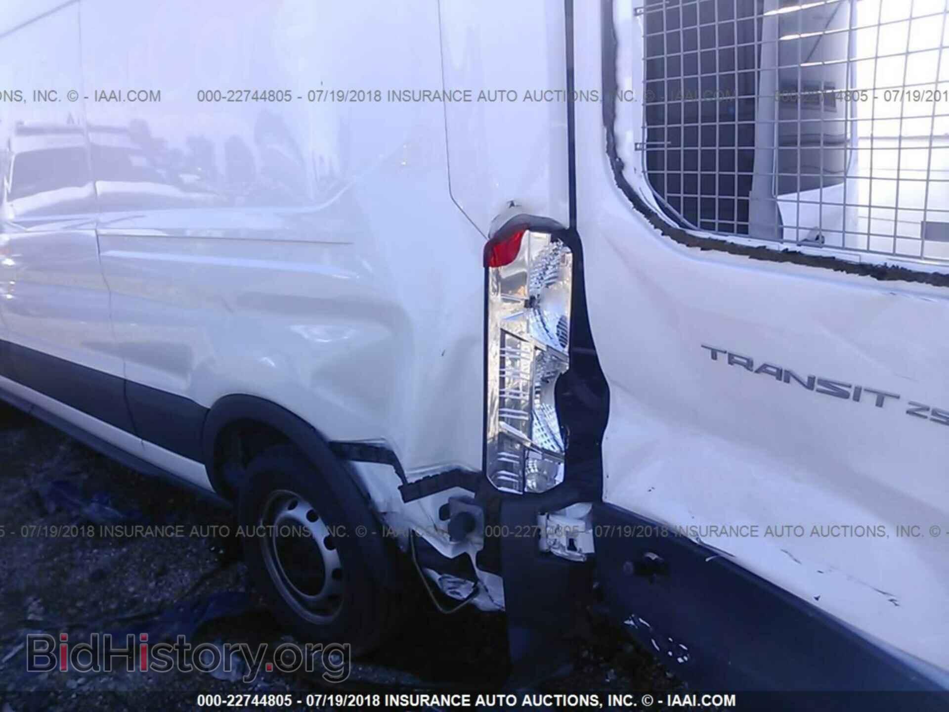 2017 Ford Transit - VIN: 1FTYR2CM4HKA76775 - Photo 6