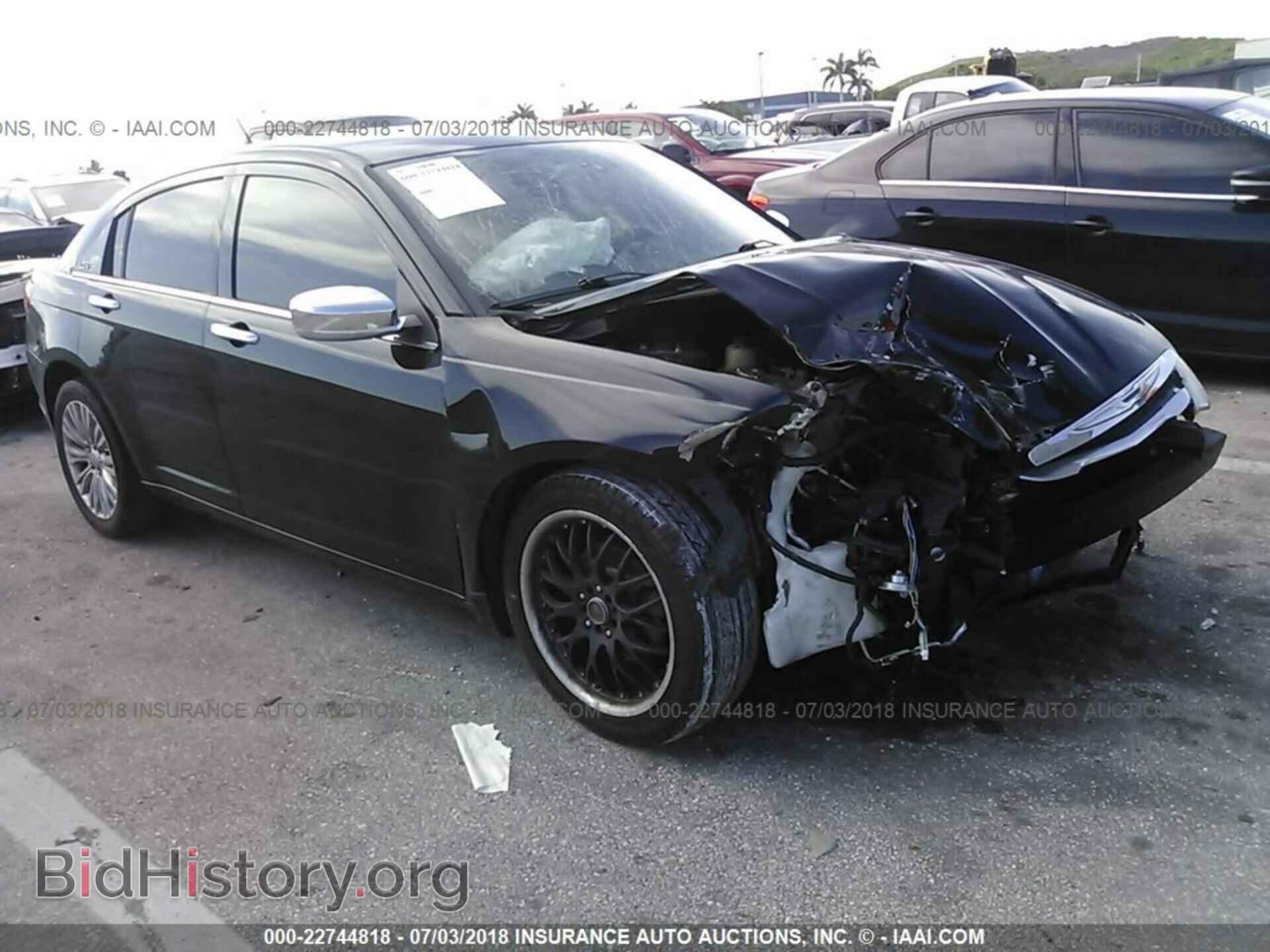 Фотография 1C3BC2FG4BN619081 - Chrysler 200 2011