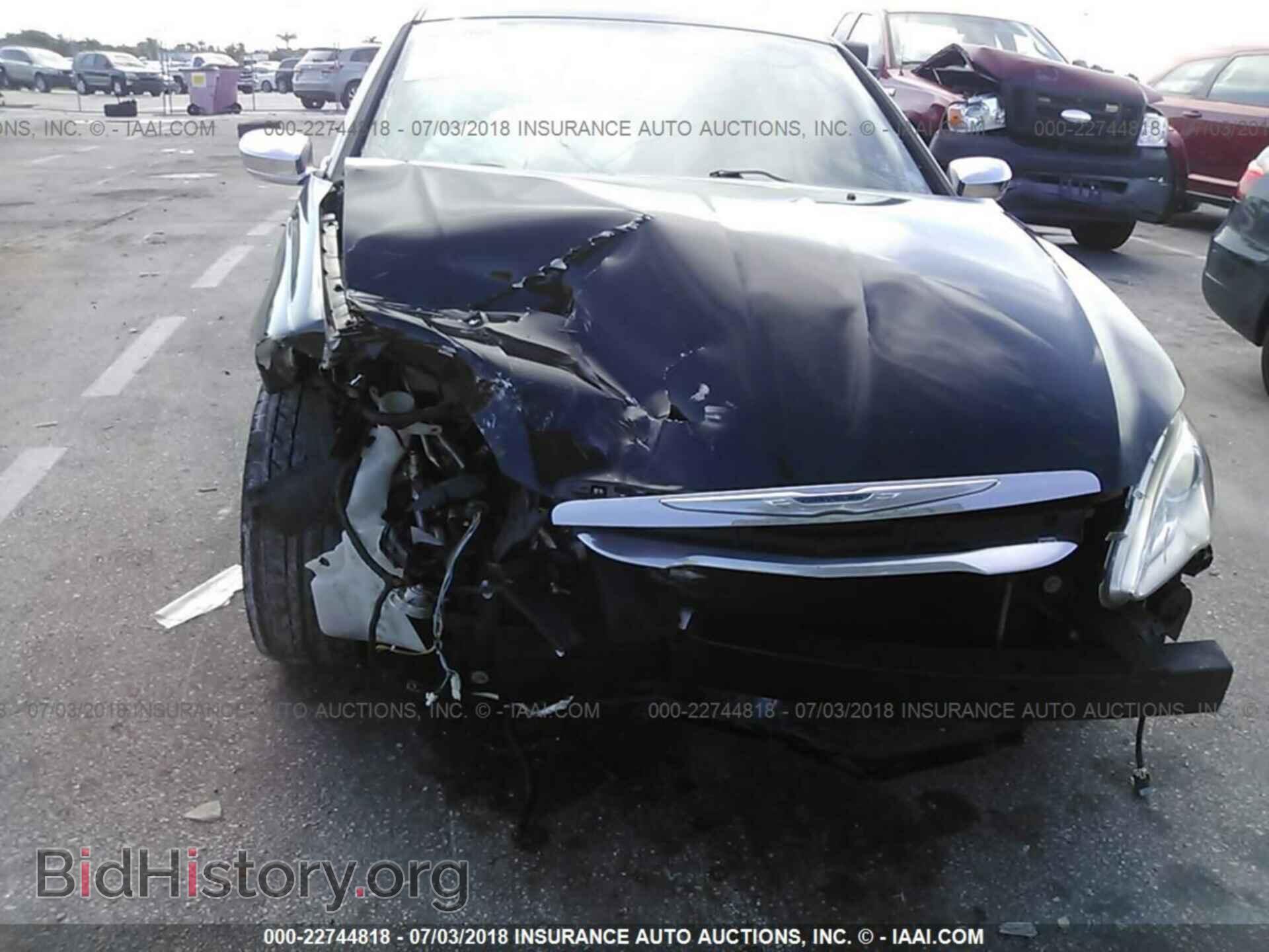 2011 Chrysler 200 - VIN: 1C3BC2FG4BN619081 - Фото 6