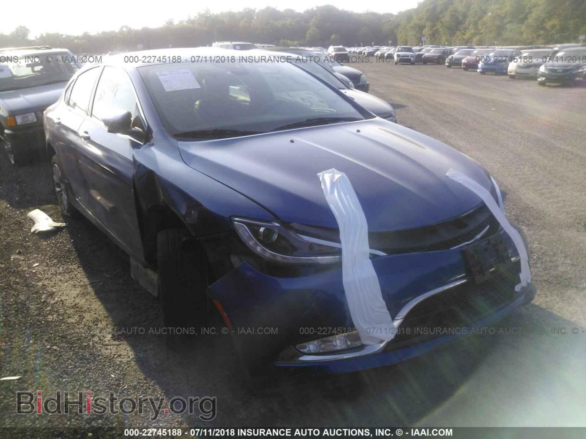 Photo 1C3CCCCB8FN586384 - Chrysler 200 2015