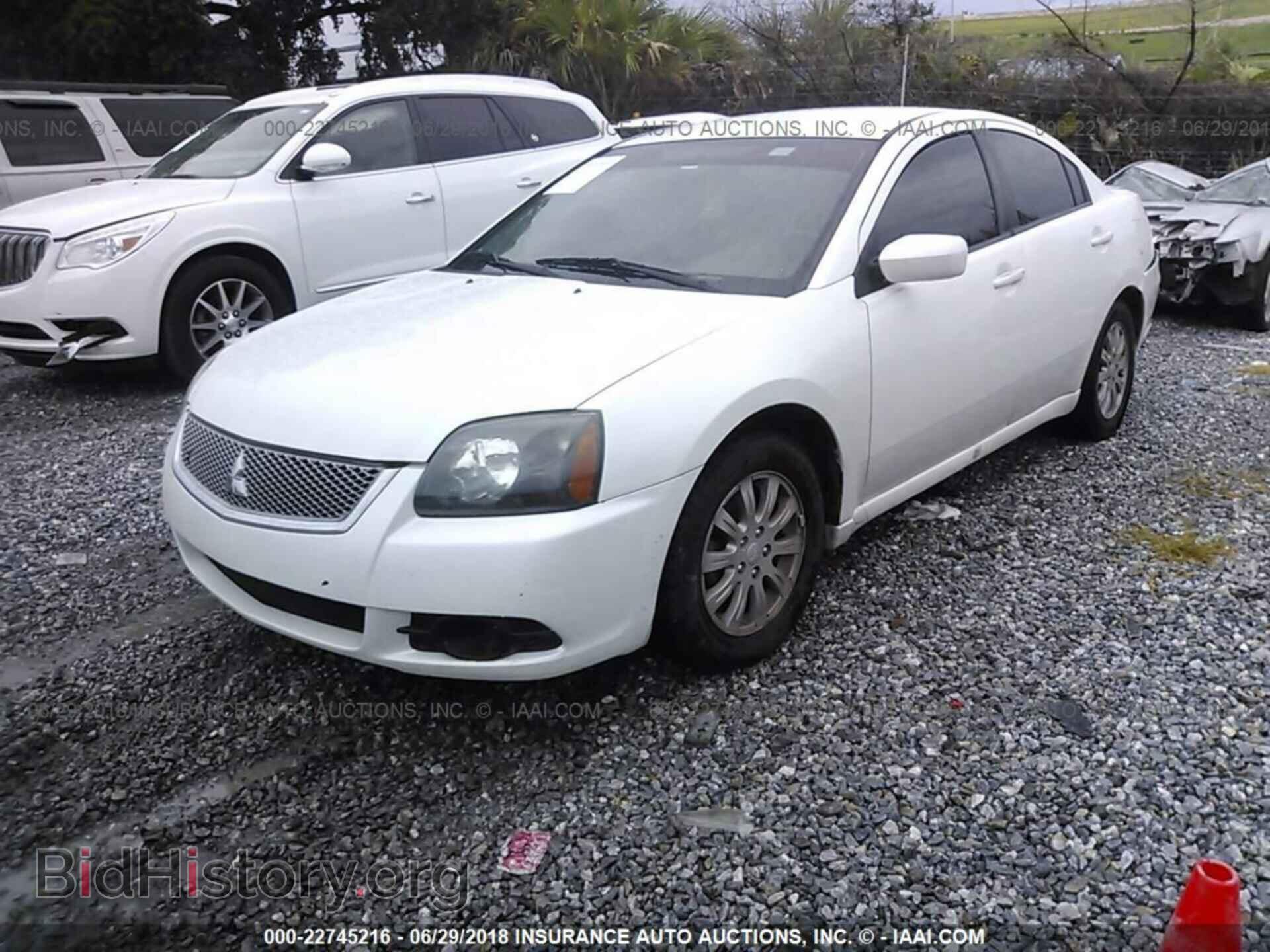 2011 Mitsubishi Galant - VIN: 4A32B2FF0BE008564 - Photo 2