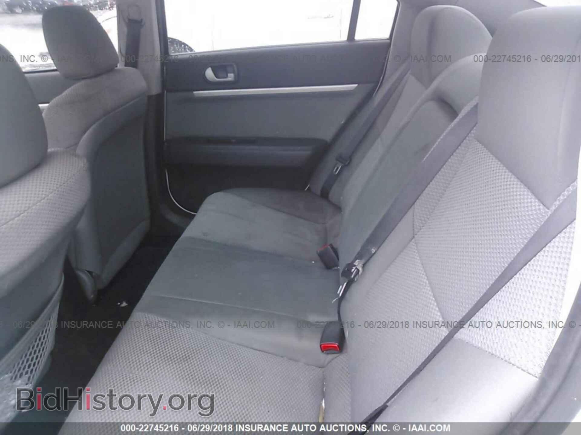 2011 Mitsubishi Galant - VIN: 4A32B2FF0BE008564 - Photo 8