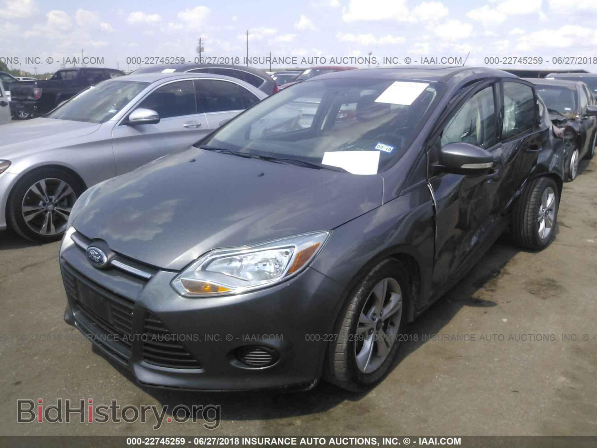 2014 Ford Focus - VIN: 1FADP3K2XEL260625 - Photo 2