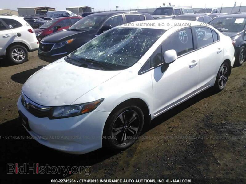 2012 Honda CIVIC (VIN 2HGFB2F55CH565123) — фото 2 из 10