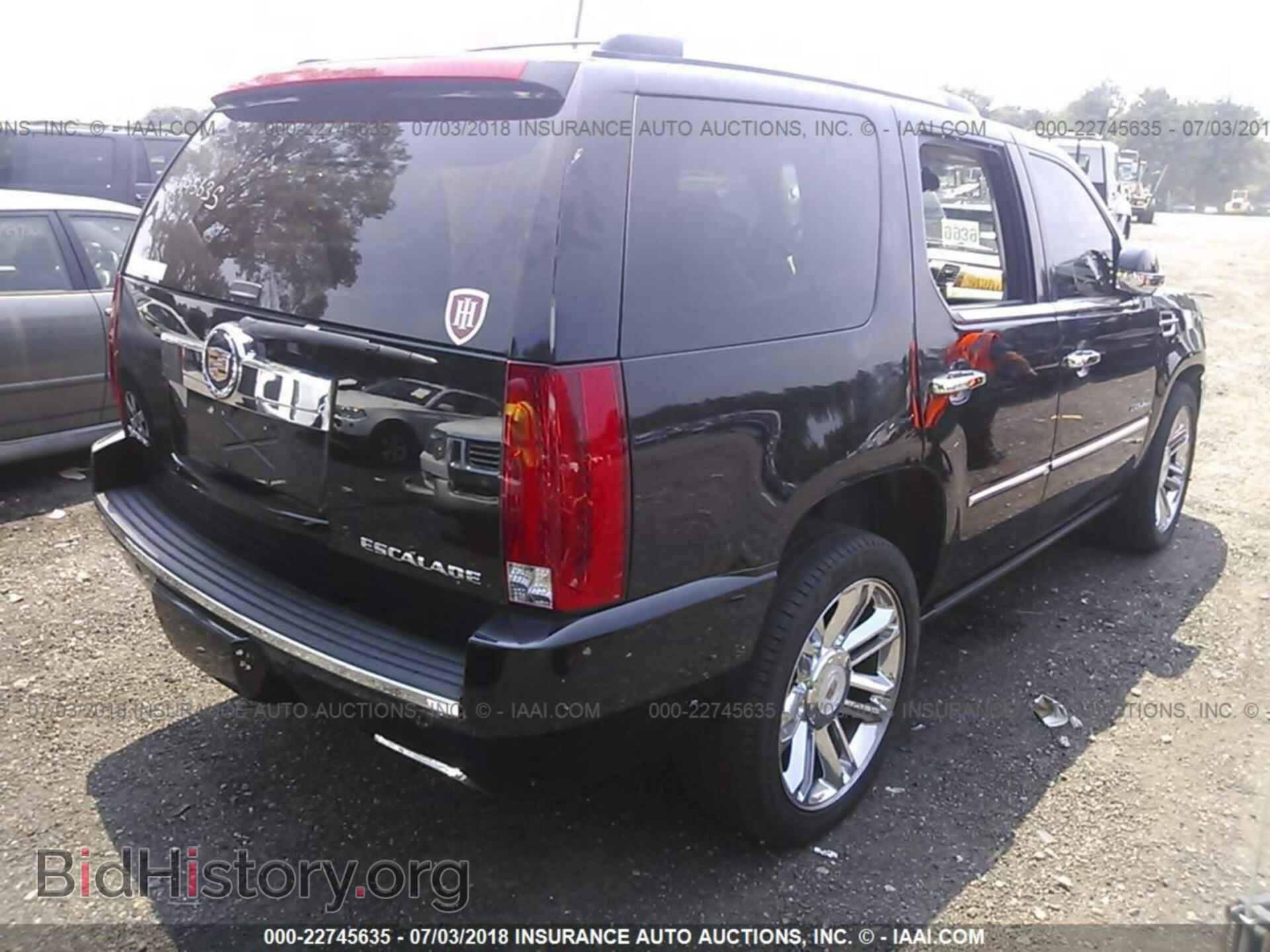 2013 Cadillac Escalade - VIN: 1GYS3DEF7DR147741 - Фото 4