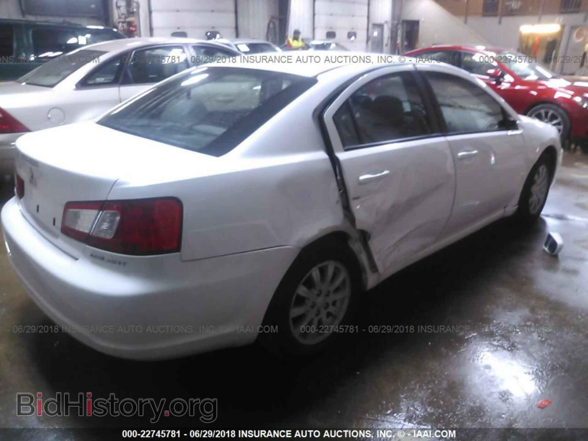 2011 Mitsubishi Galant - VIN: 4A32B2FF7BE018041 - Фото 4