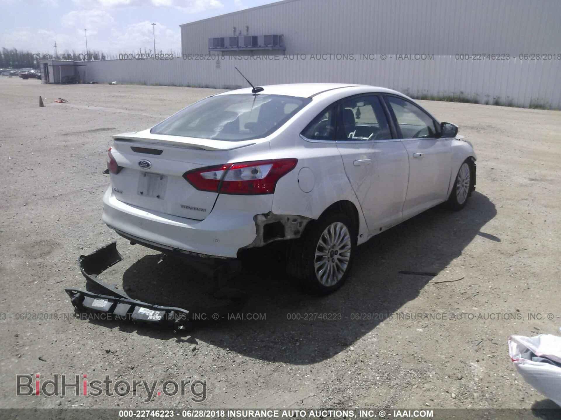 2012 Ford Focus - VIN: 1FAHP3J26CL278538 - Photo 4
