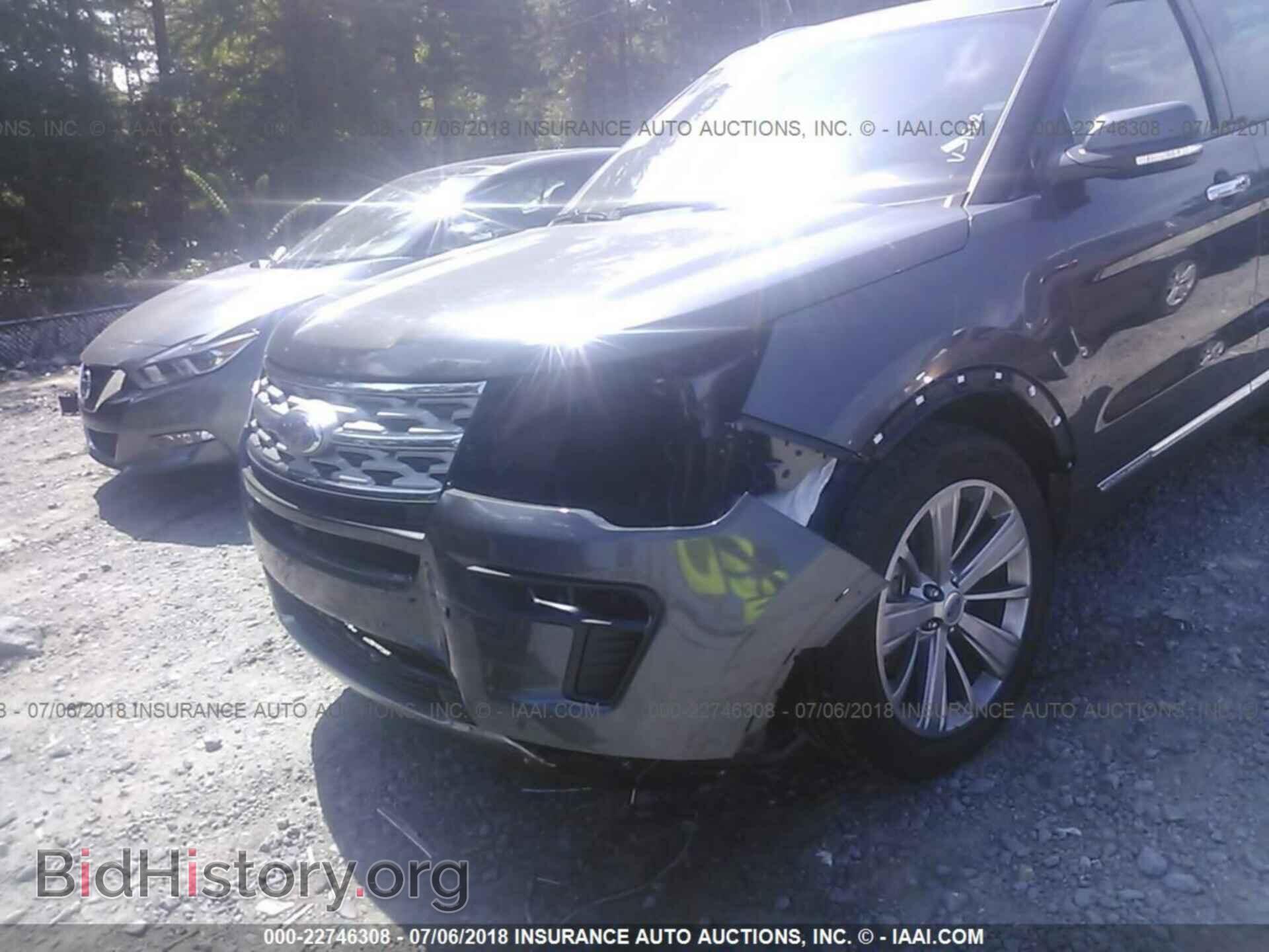 2018 Ford Explorer - VIN: 1FM5K7F80JGB11562 - Photo 6