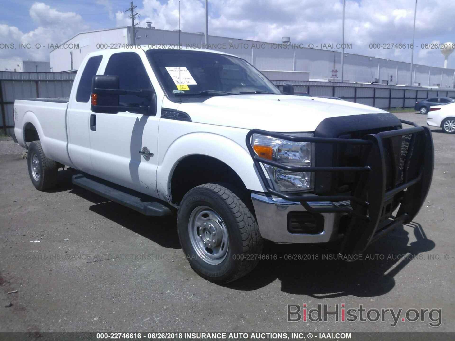 Photo 1FT8X3BT4FEA33277 - Ford F350 2015
