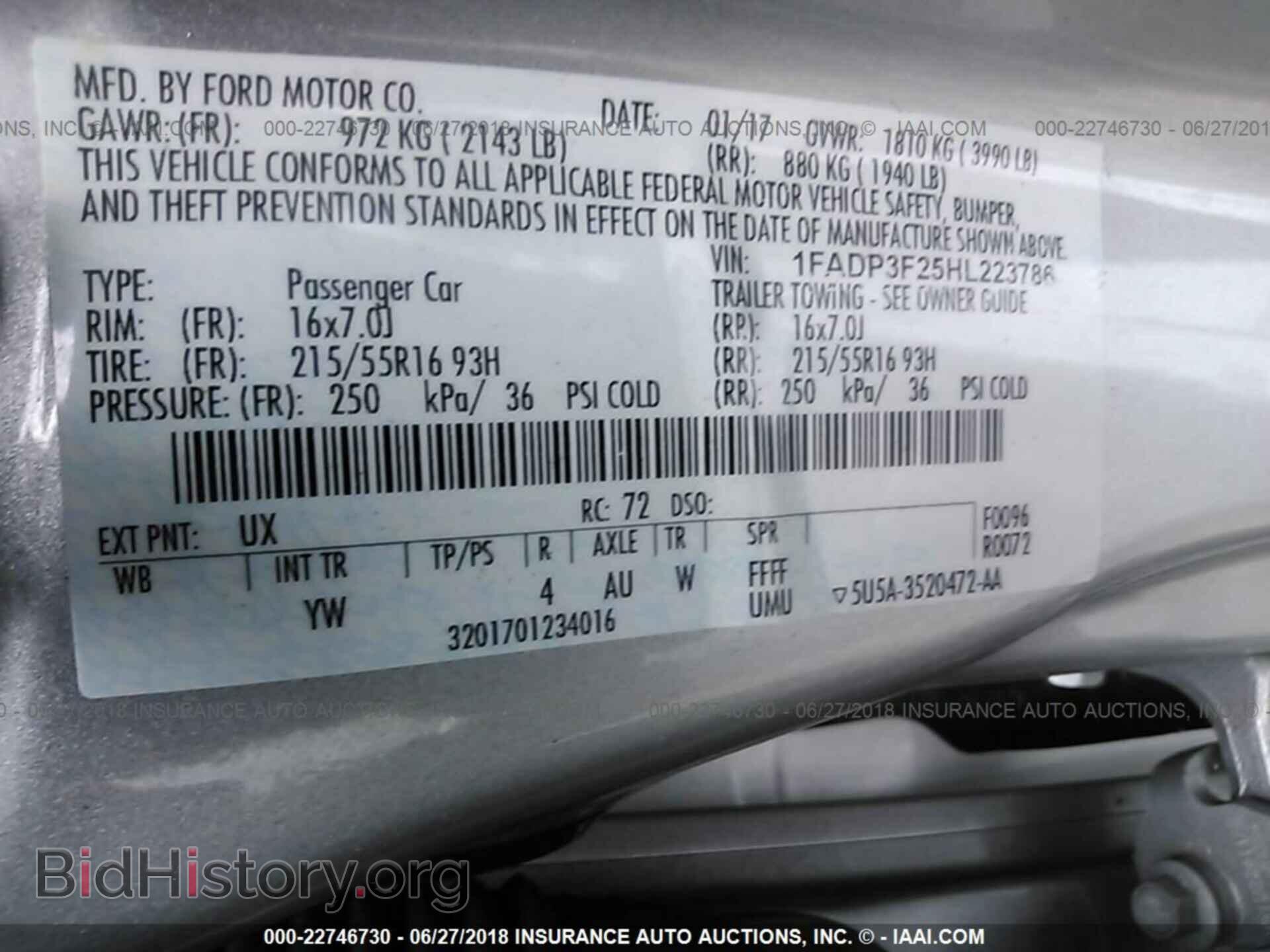 2017 Ford Focus - VIN: 1FADP3F25HL223786 - Photo 9