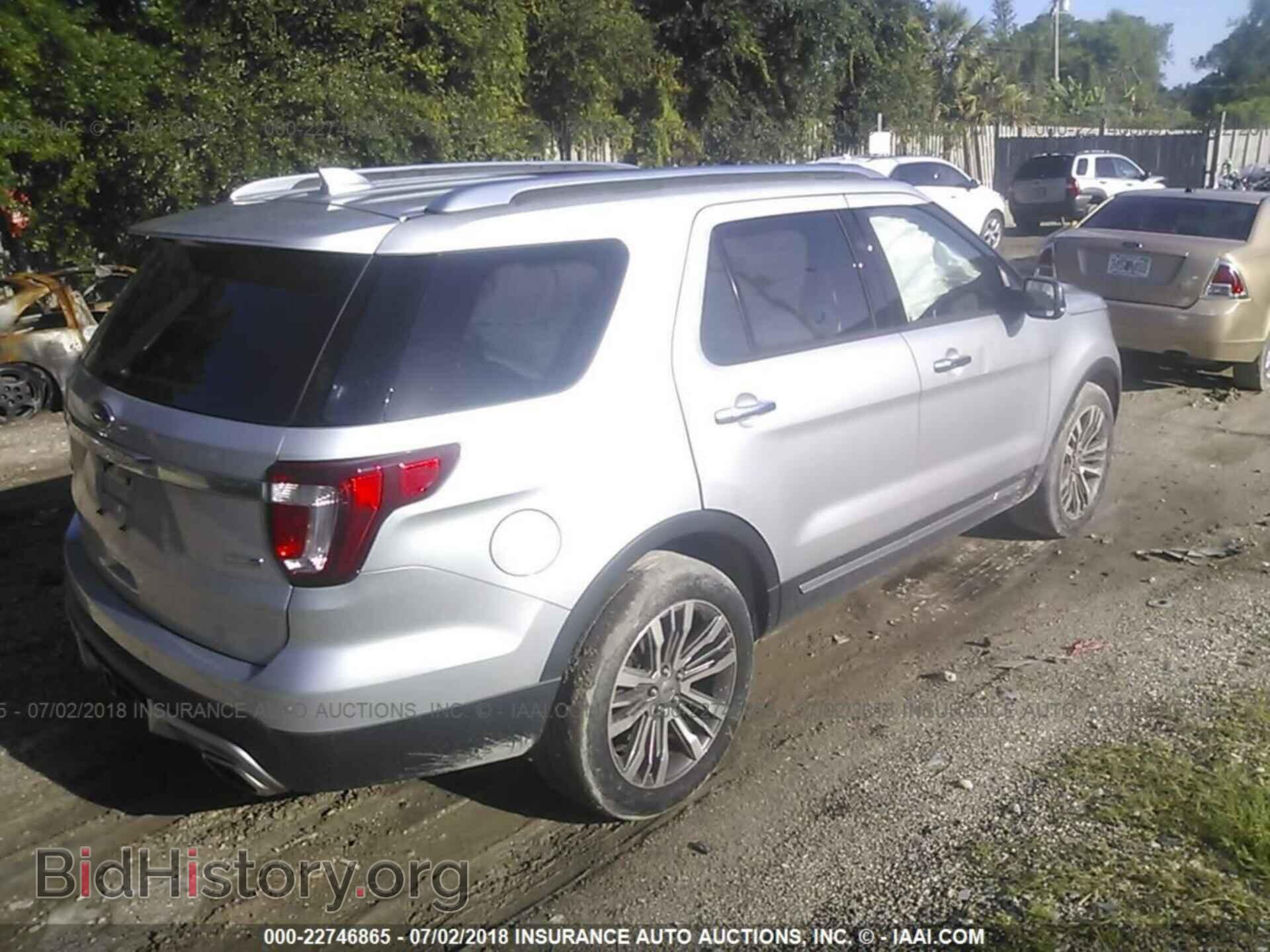 2016 Ford Explorer - VIN: 1FM5K8HT1GGB59152 - Photo 4