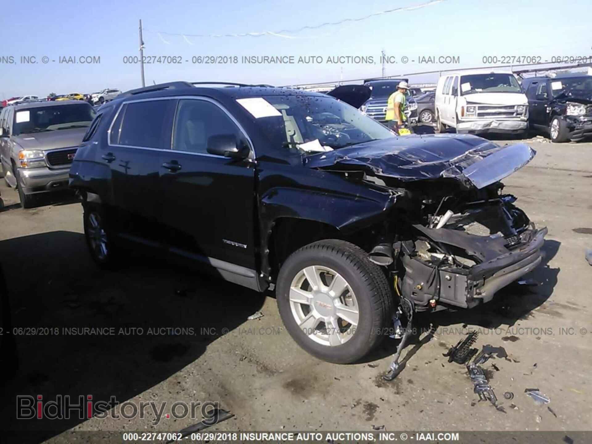 Фотография 2GKALUEK9D6329357 - Gmc Terrain 2013