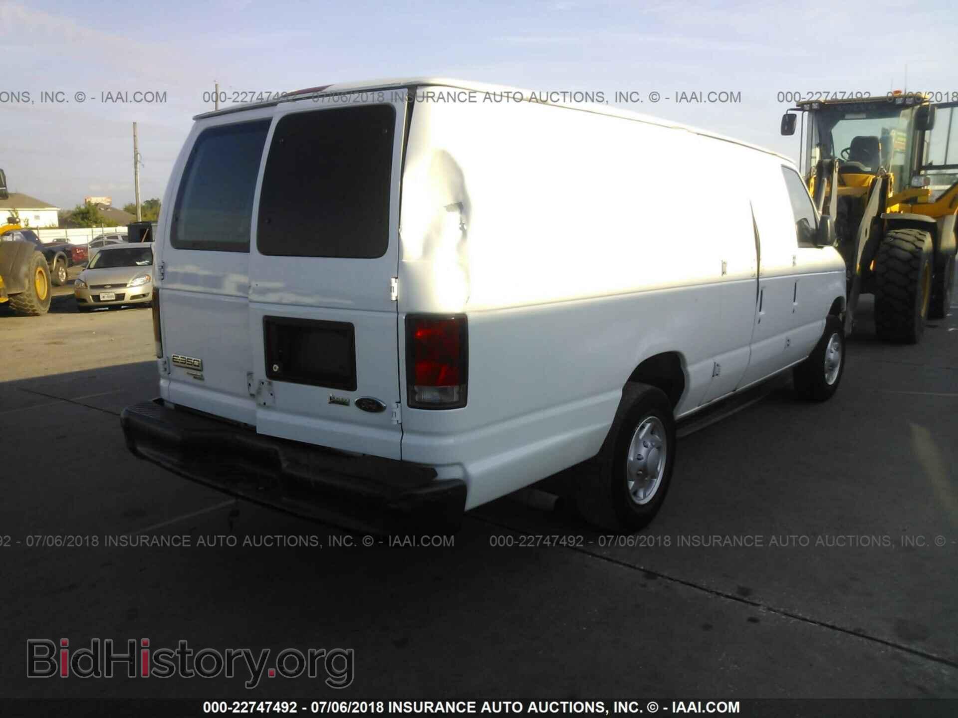 2013 Ford Econoline - VIN: 1FTSS3ELXDDA98475 - Photo 4