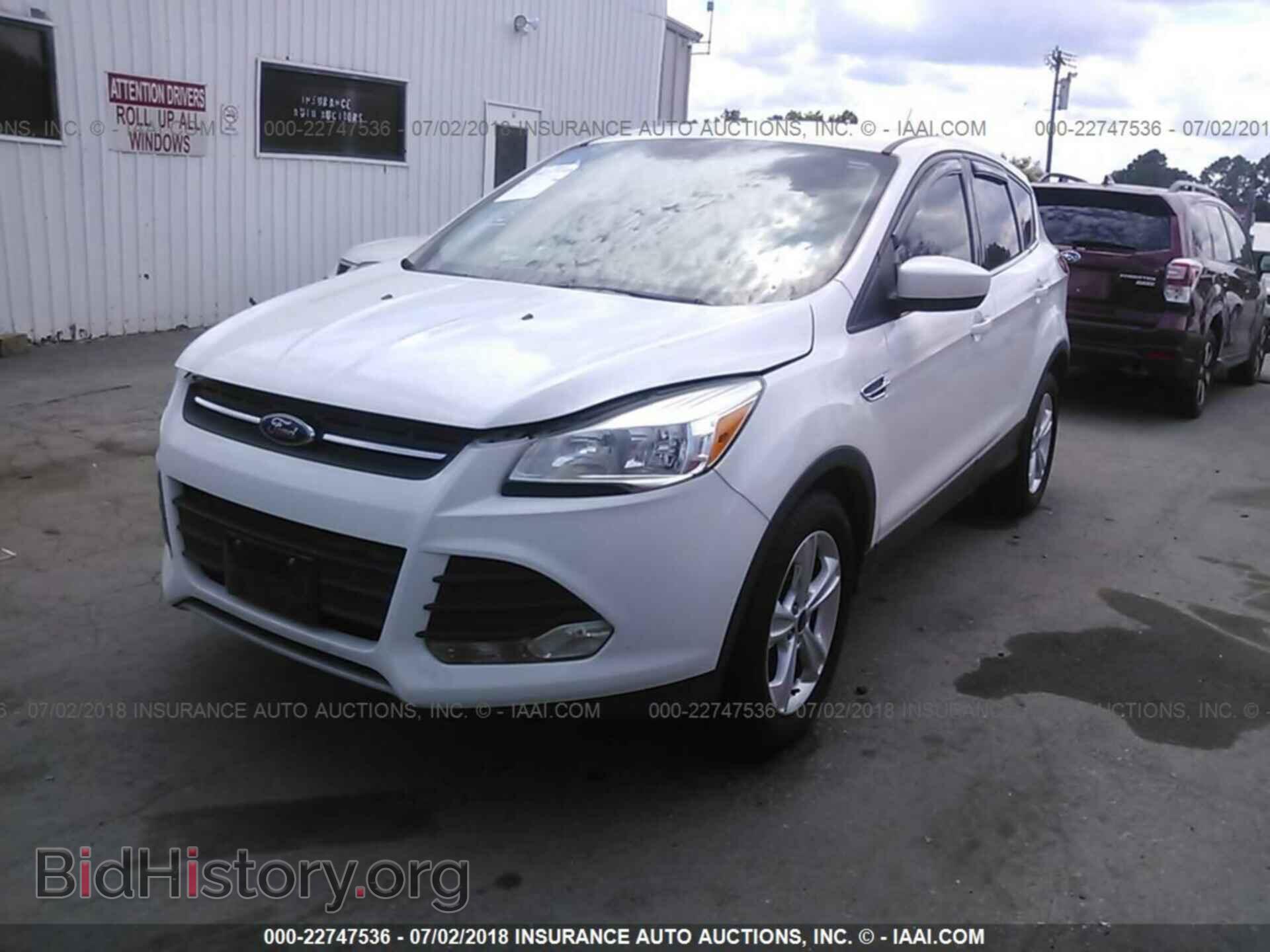 2014 Ford Escape - VIN: 1FMCU0GX2EUD02471 - Photo 2