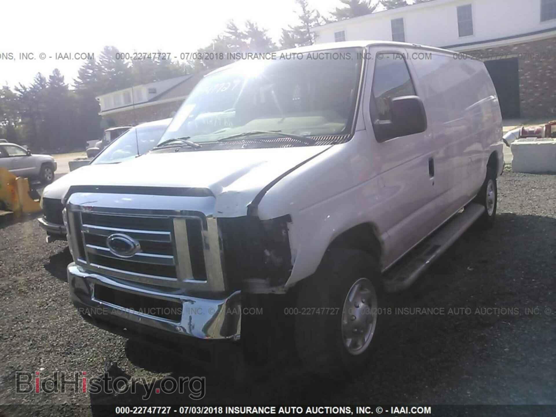 2011 Ford Econoline - VIN: 1FTNE2EW8BDA92860 - Photo 2