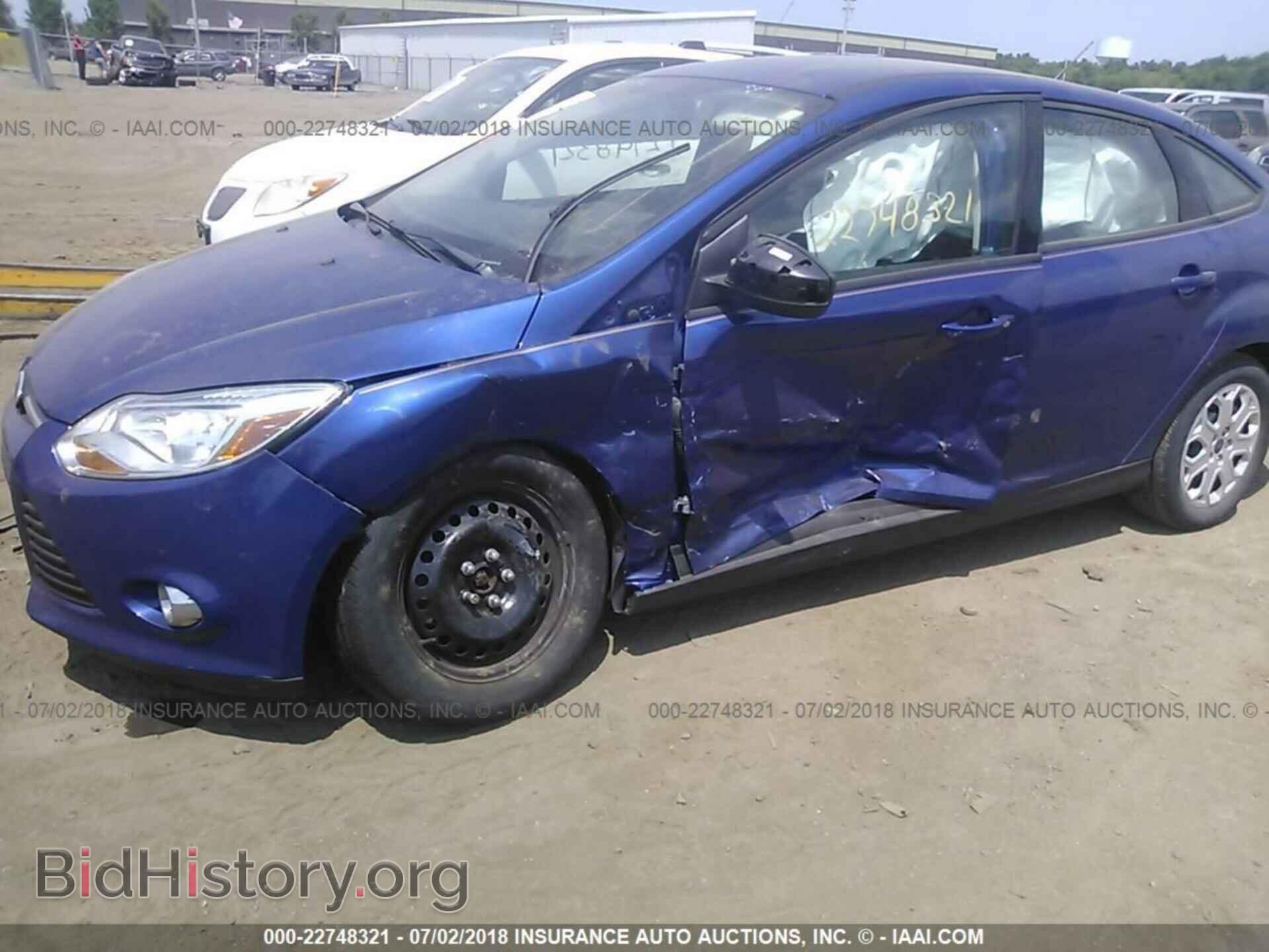 2012 Ford Focus - VIN: 1FAHP3F24CL221408 - Photo 6