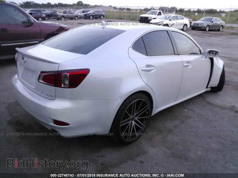 2011 Lexus IS (VIN JTHBF5C2XB5145164) — фото 4 из 10