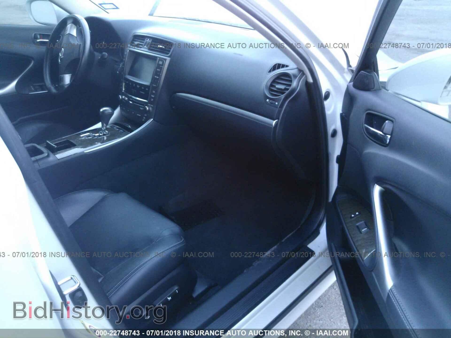 2011 Lexus Is - VIN: JTHBF5C2XB5145164 - Photo 5