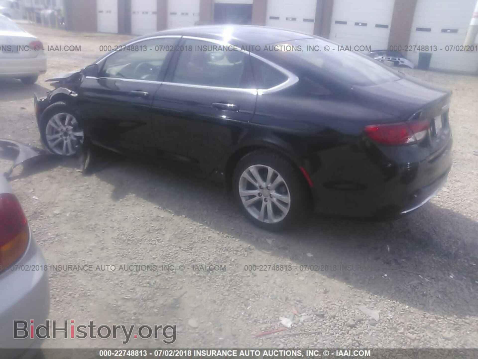 2015 Chrysler 200 - VIN: 1C3CCCAB0FN576757 - Photo 3