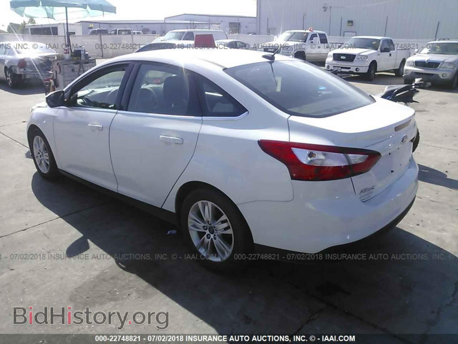 2012 Ford Focus - VIN: 1FAHP3H26CL163153 - Фото 3