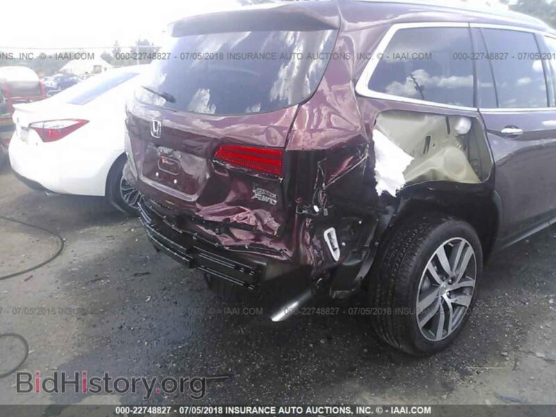 2018 Honda PILOT (VIN 5FNYF6H9XJB021433) — photo 6 of 10