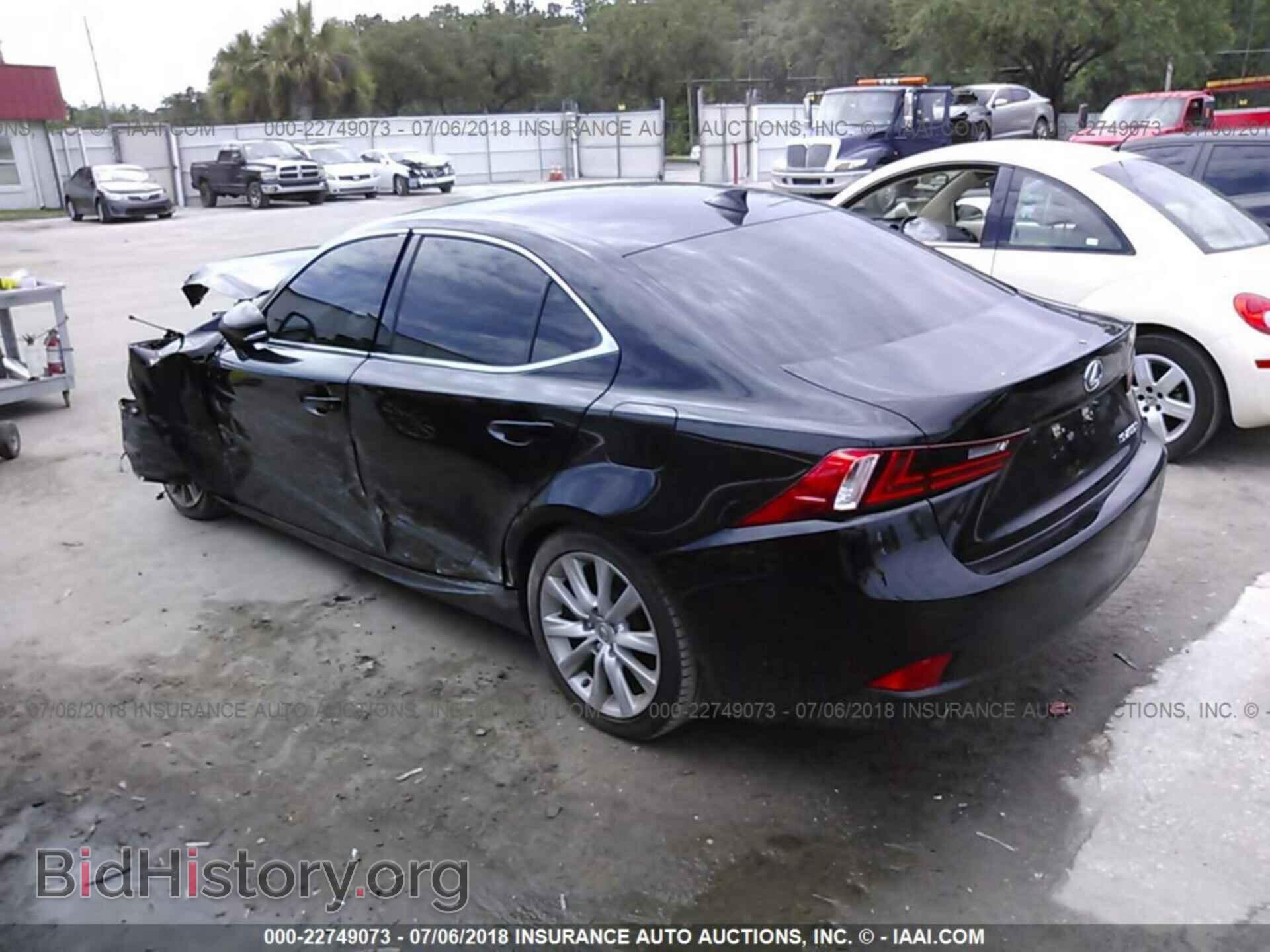 2016 Lexus Is - VIN: JTHBA1D22G5017112 - Photo 3