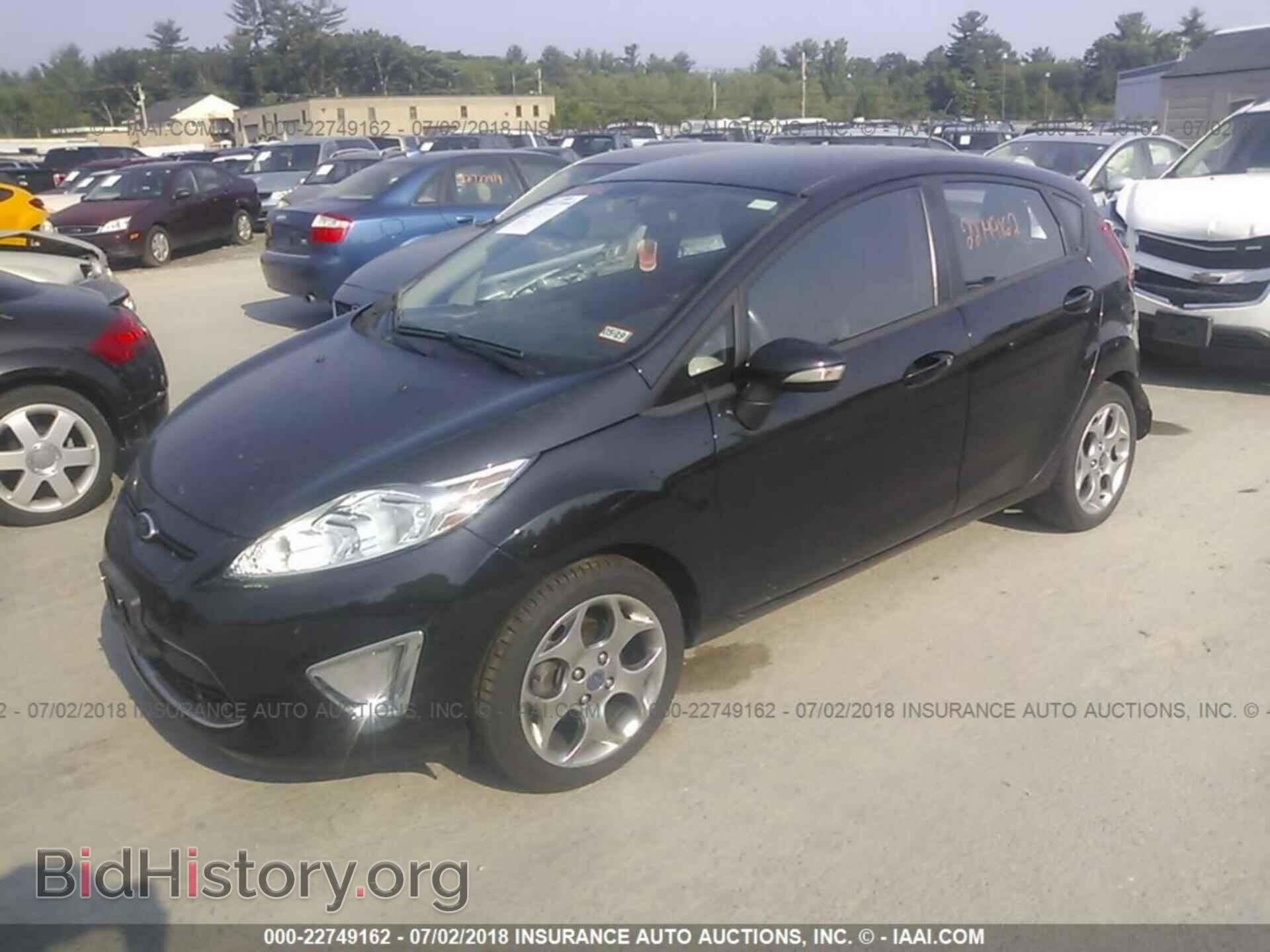 2012 Ford Fiesta - VIN: 3FADP4FJ2CM196521 - Фото 2