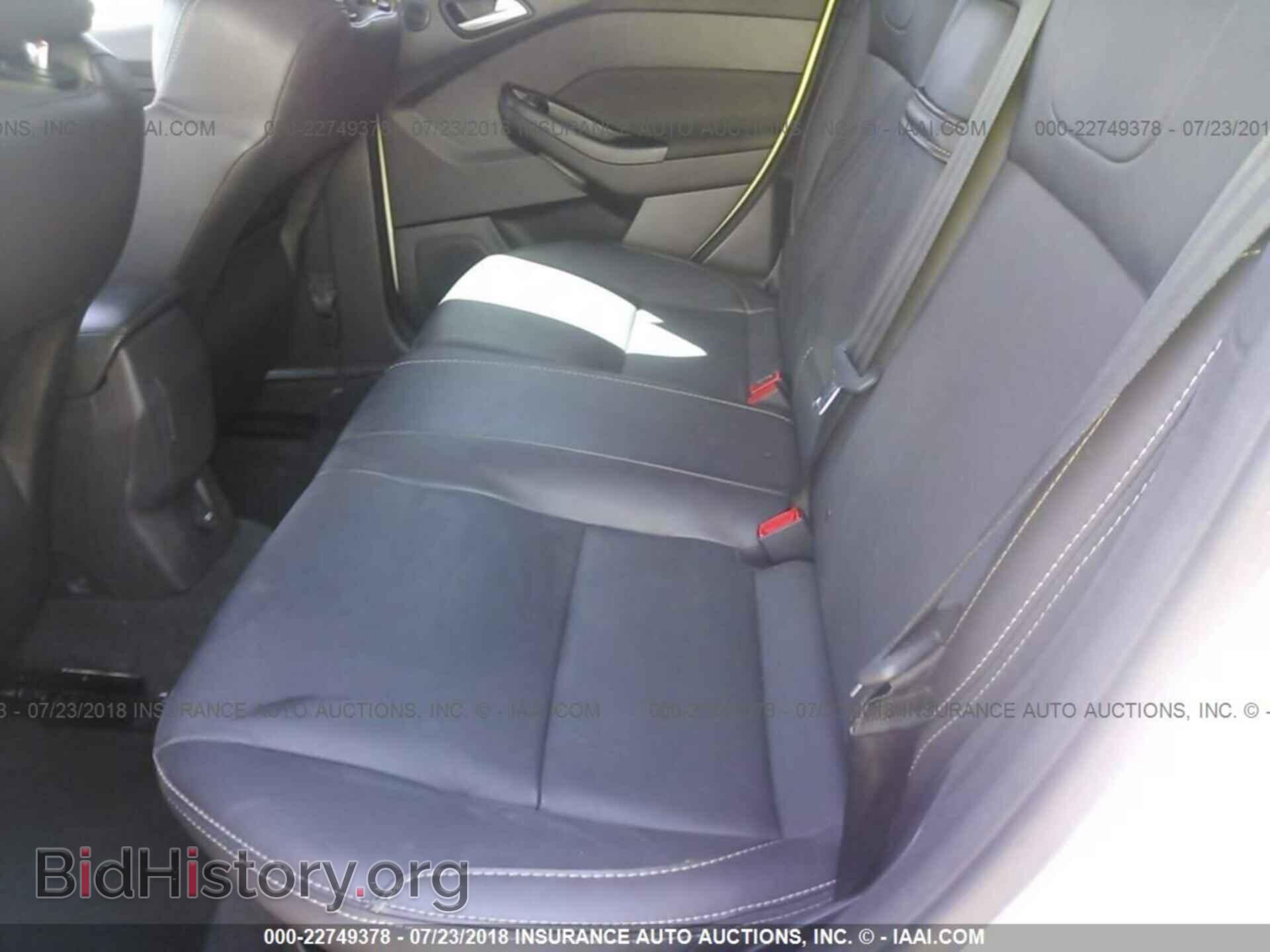 2014 Ford Focus - VIN: 1FADP3L92EL111413 - Photo 8