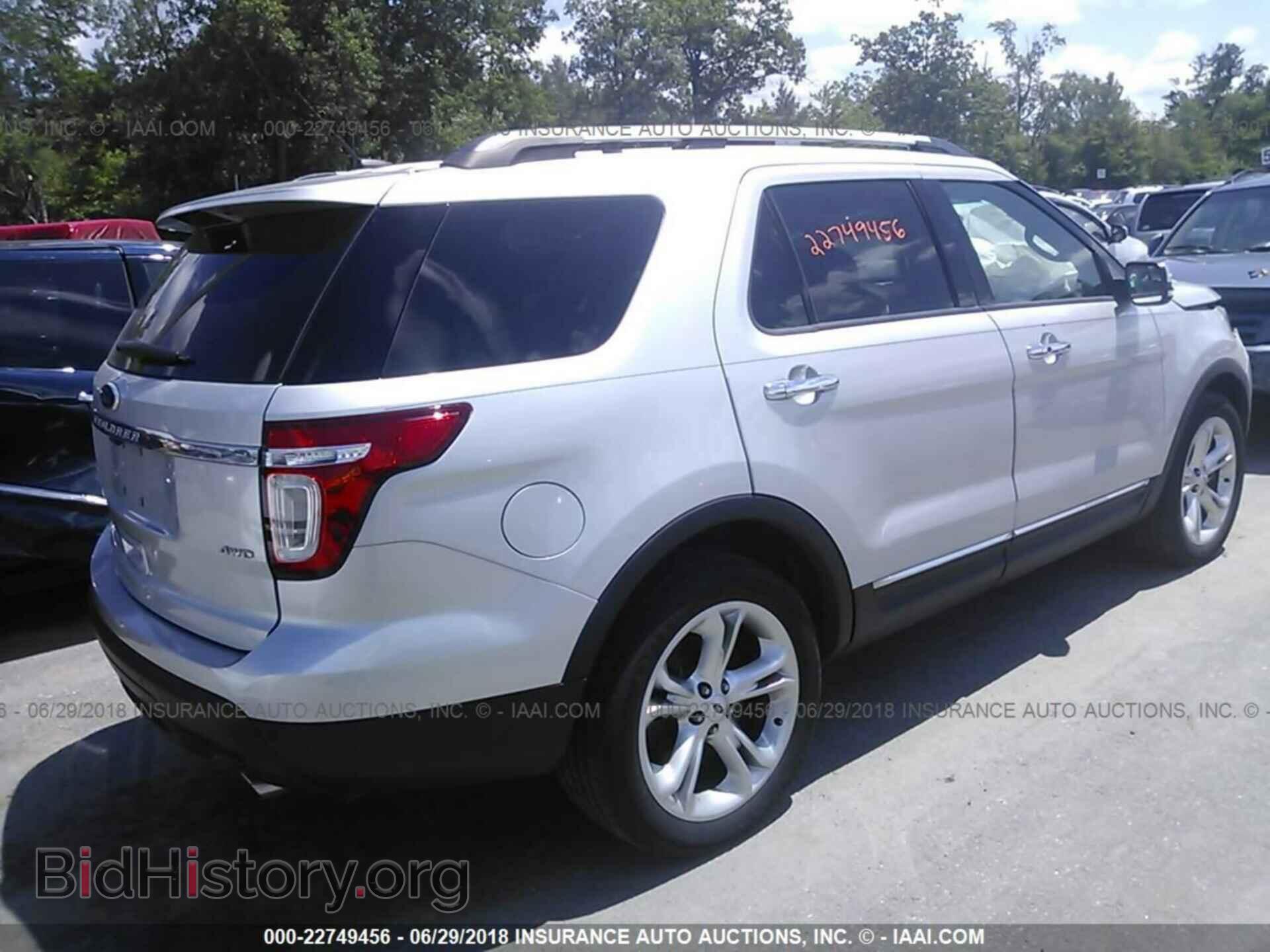 2014 Ford Explorer - VIN: 1FM5K8F87EGC43407 - Фото 4