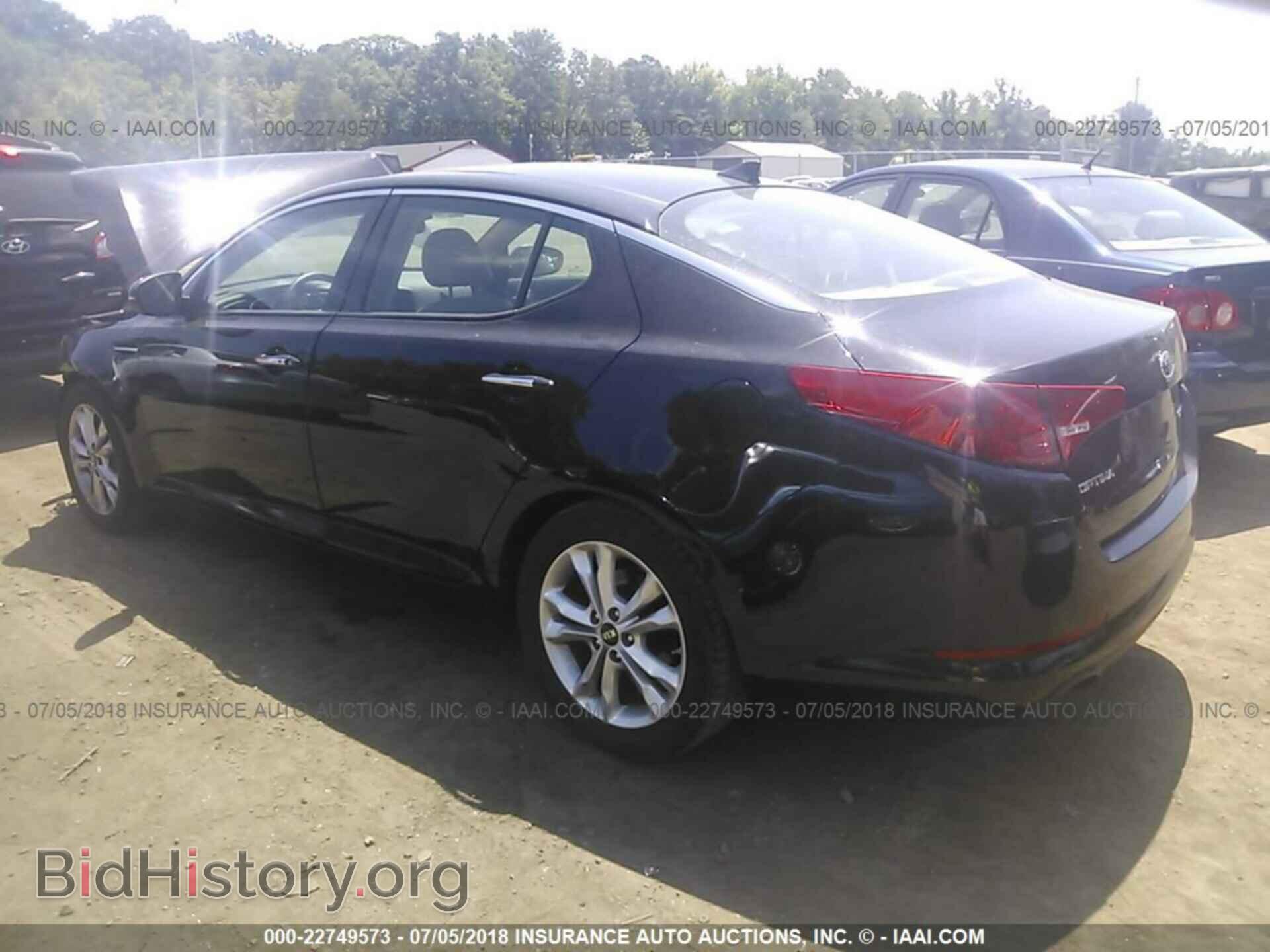 2011 Kia Optima - VIN: KNAGN4A75B5157688 - Фото 3