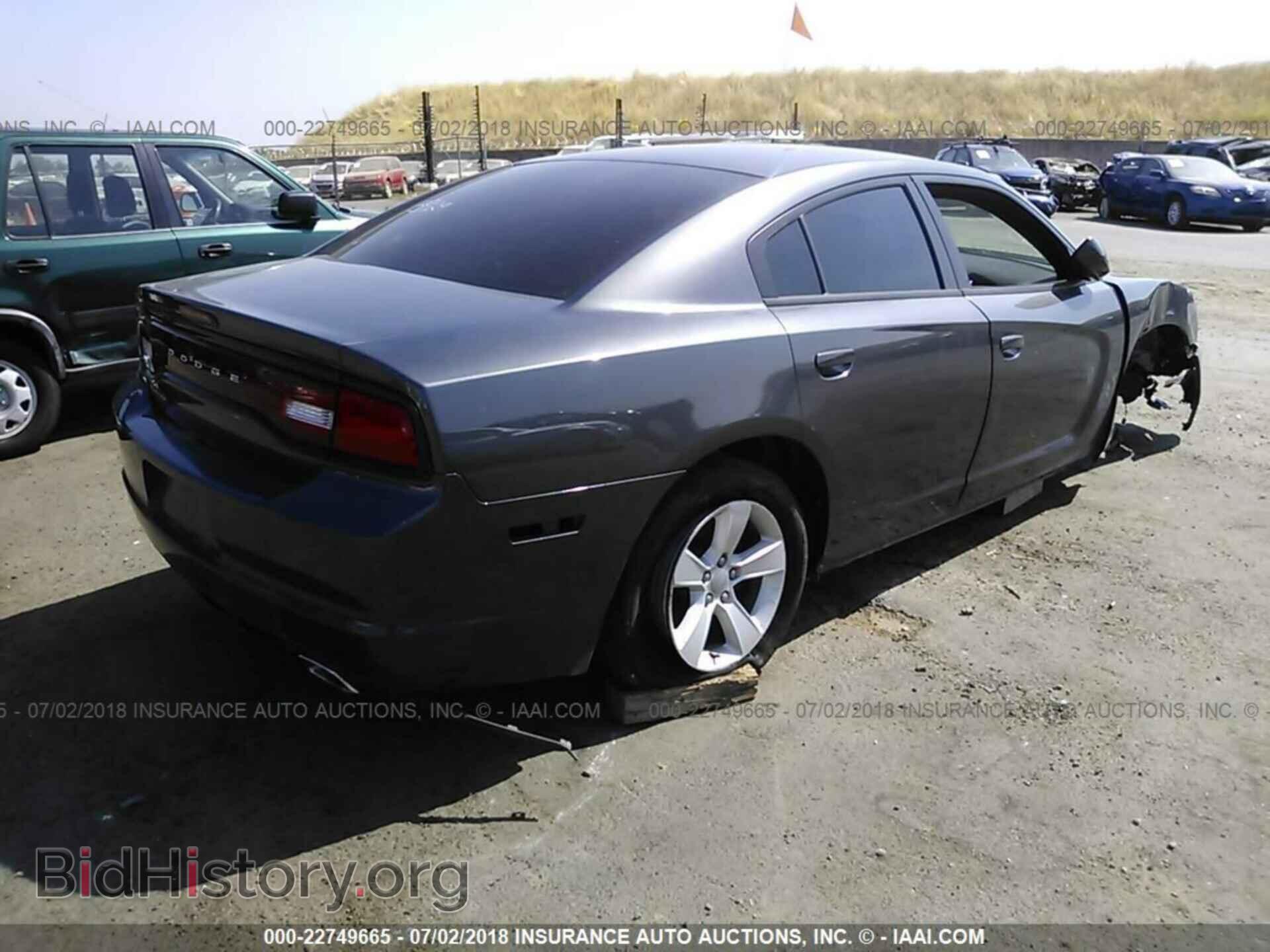 2014 Dodge CHARGER (VIN 2C3CDXBG9EH169025) — фото 4 из 10