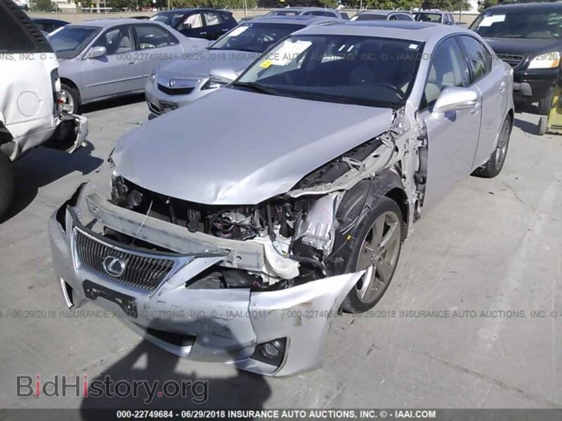 2012 Lexus IS (VIN JTHBF5C21C5171198) — photo 2 of 10