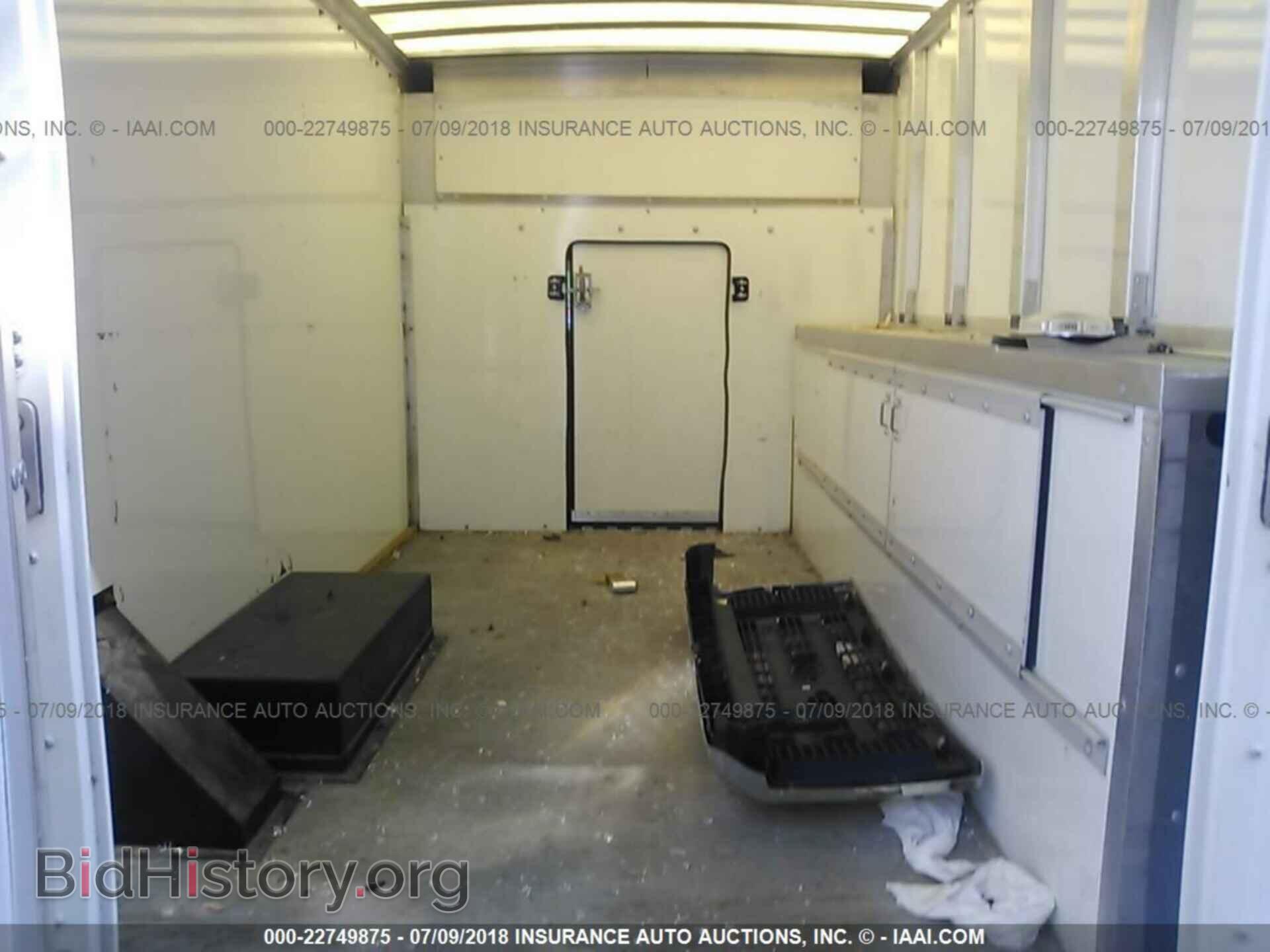 2014 Ford Econoline - VIN: 1FDWE3FL5EDB16918 - Photo 7