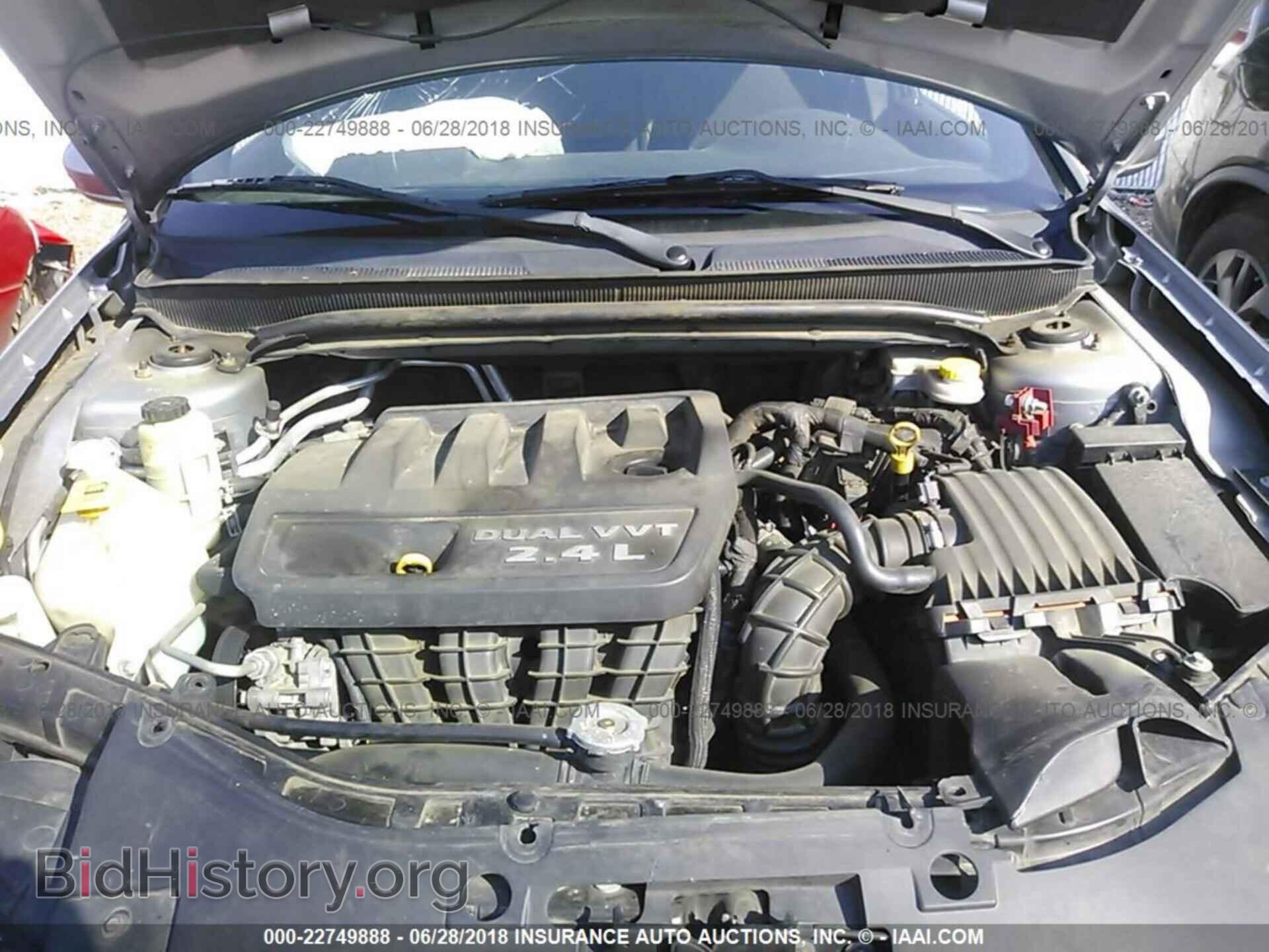 2013 Chrysler 200 - VIN: 1C3CCBAB5DN761054 - Photo 10