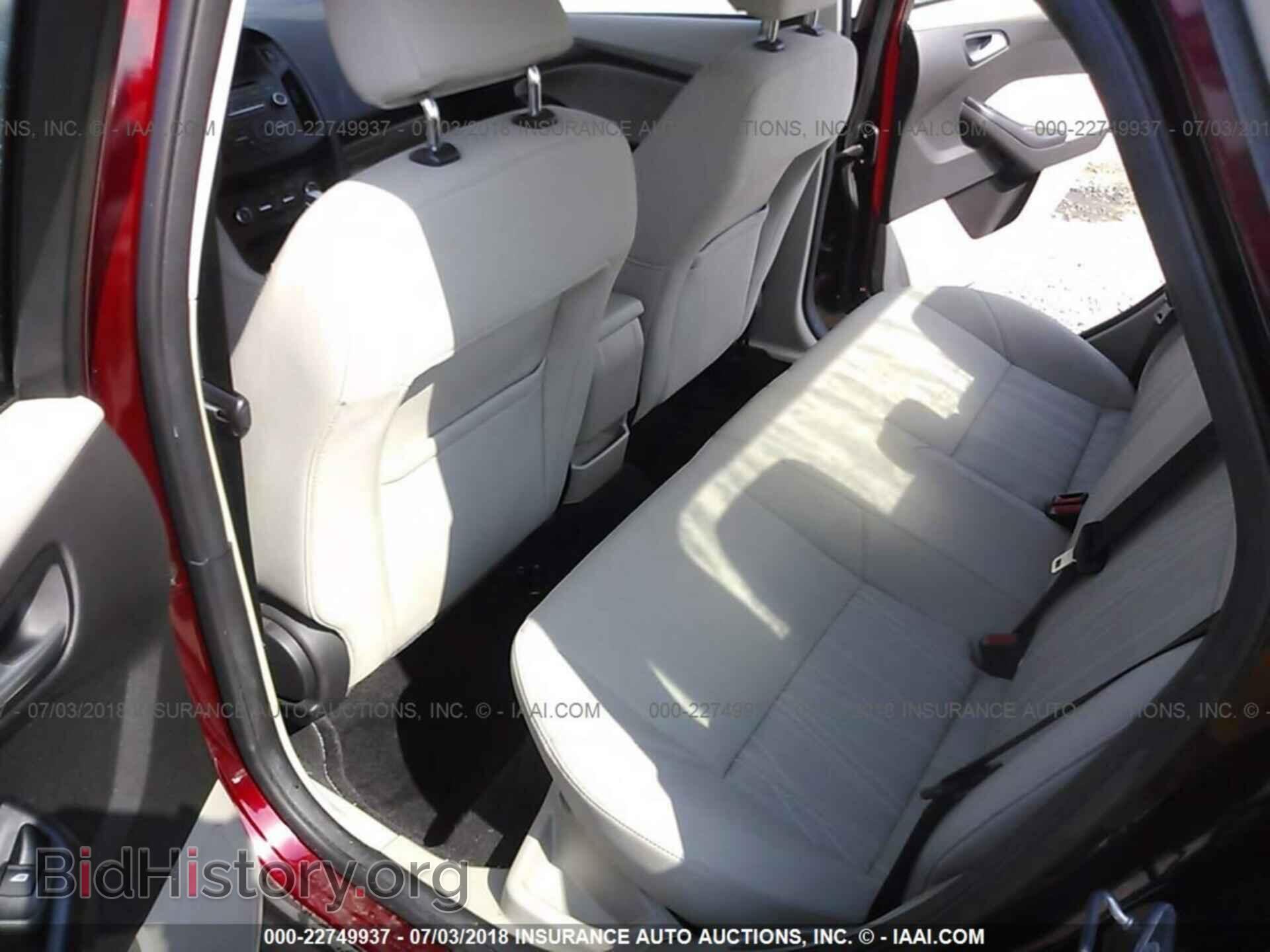 2016 Ford Focus - VIN: 1FADP3F21GL242544 - Фото 5