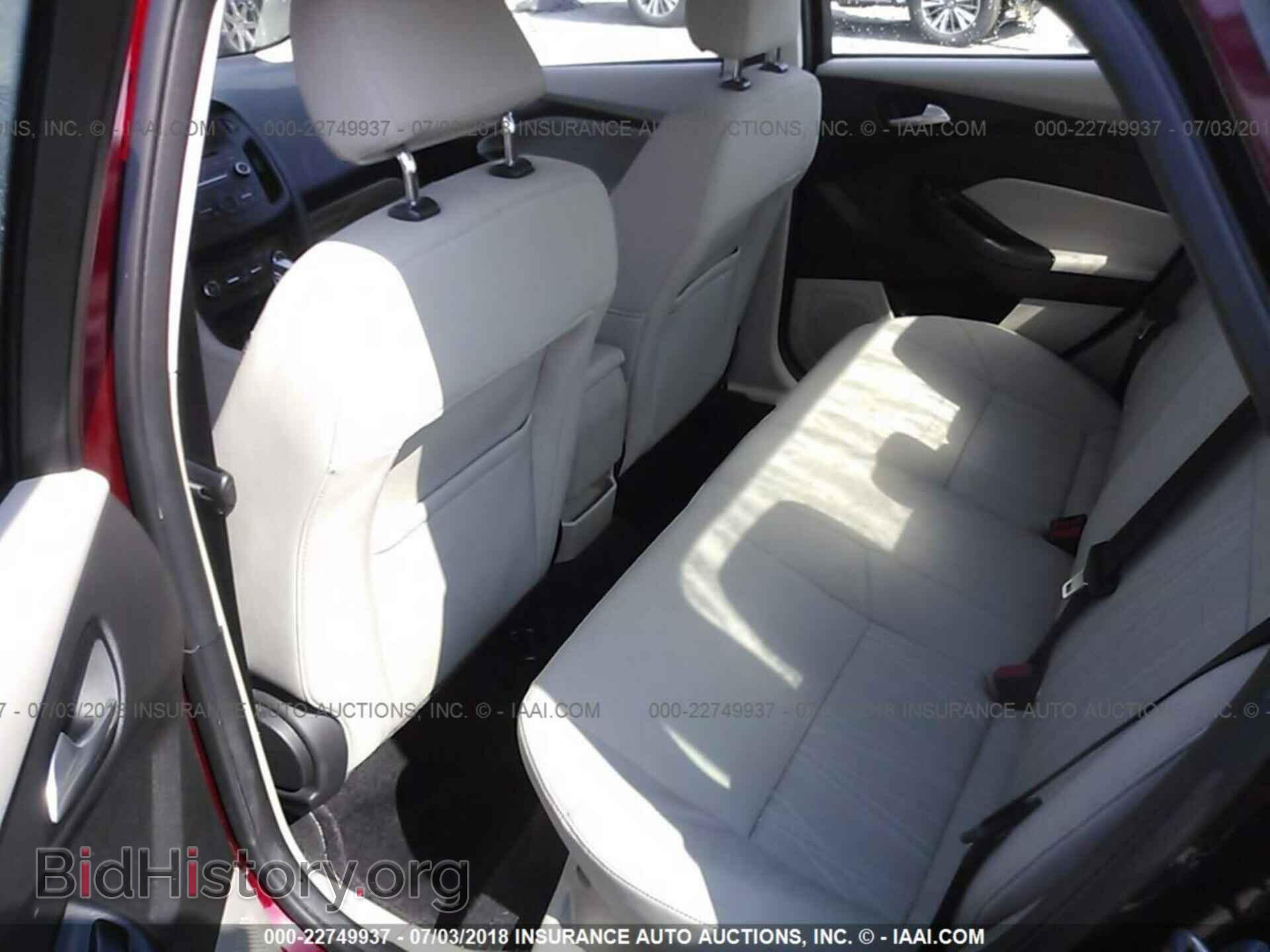 2016 Ford Focus - VIN: 1FADP3F21GL242544 - Фото 8