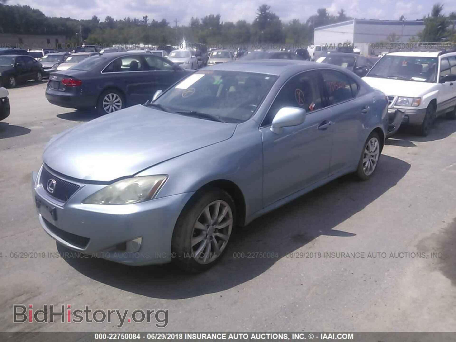2008 LEXUS IS - VIN: JTHCK262X85026369 - Photo 2