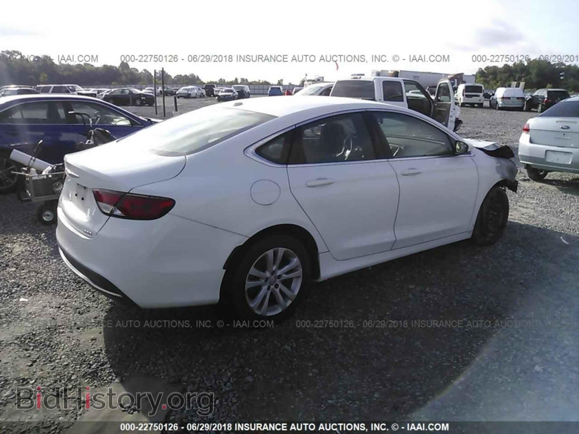 2015 Chrysler 200 - VIN: 1C3CCCAB8FN596478 - Фото 4