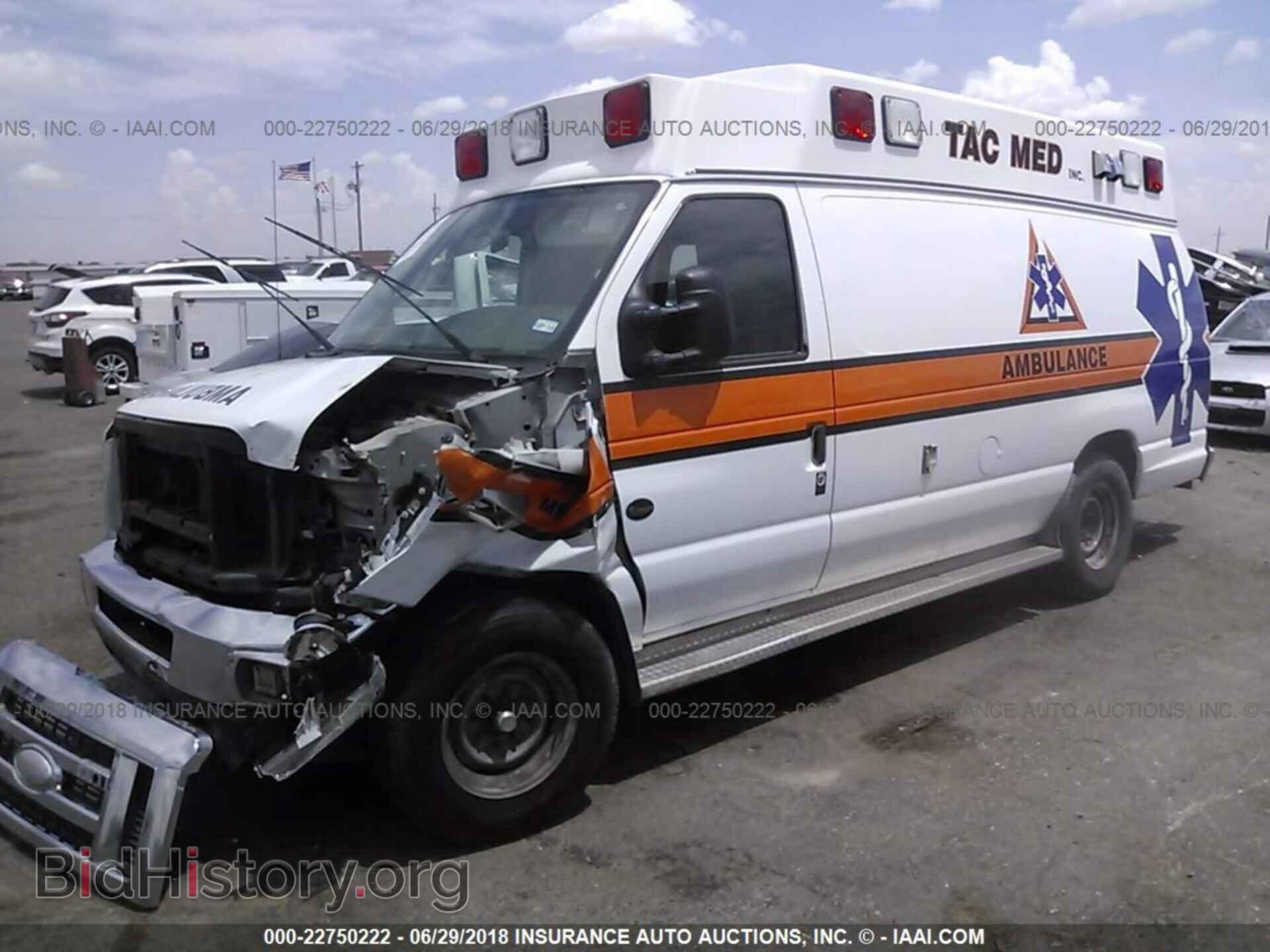 2014 Ford Econoline - VIN: 1FDSS3EL2EDA38283 - Photo 2