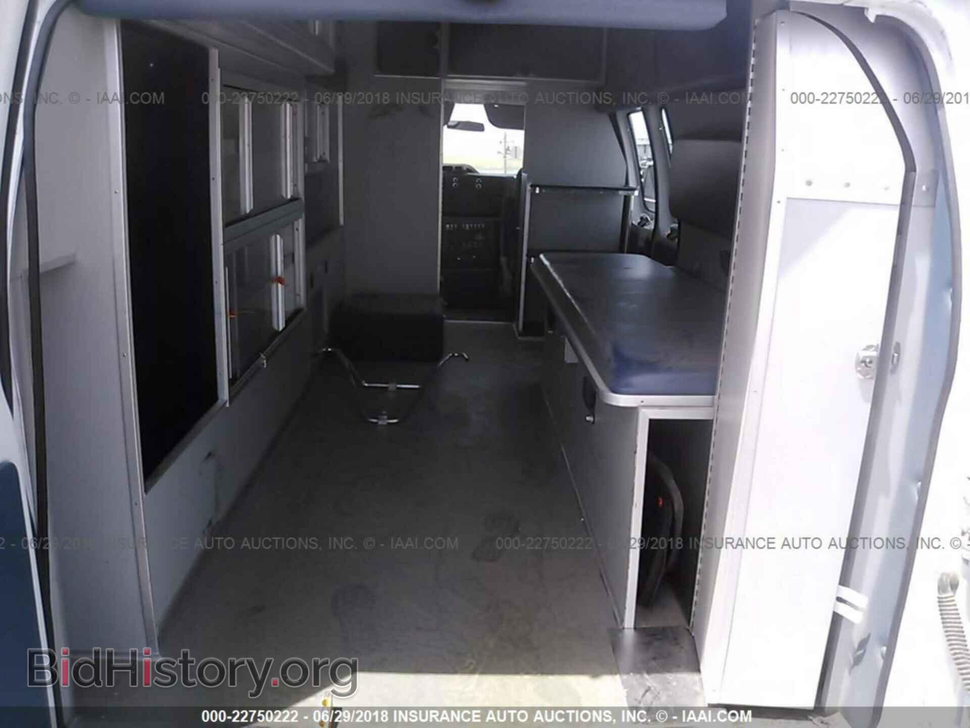 2014 Ford Econoline - VIN: 1FDSS3EL2EDA38283 - Photo 8