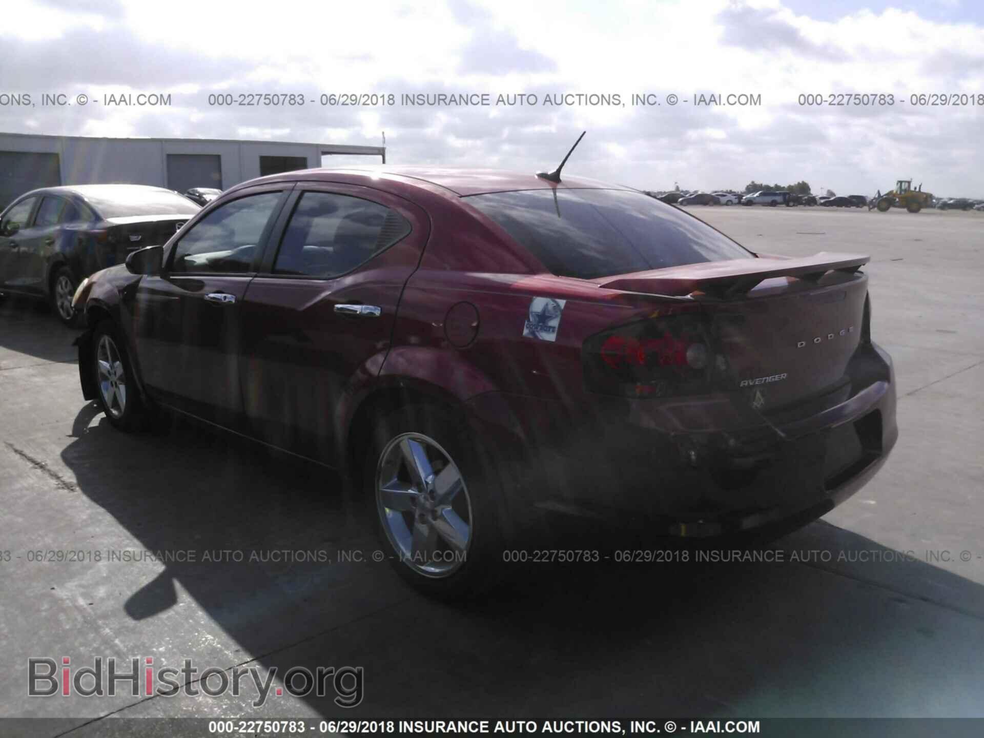 2013 Dodge Avenger - VIN: 1C3CDZCB5DN557003 - Photo 3
