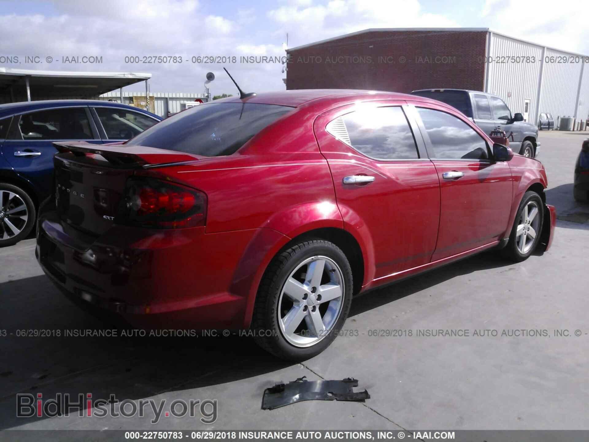 2013 Dodge Avenger - VIN: 1C3CDZCB5DN557003 - Photo 4