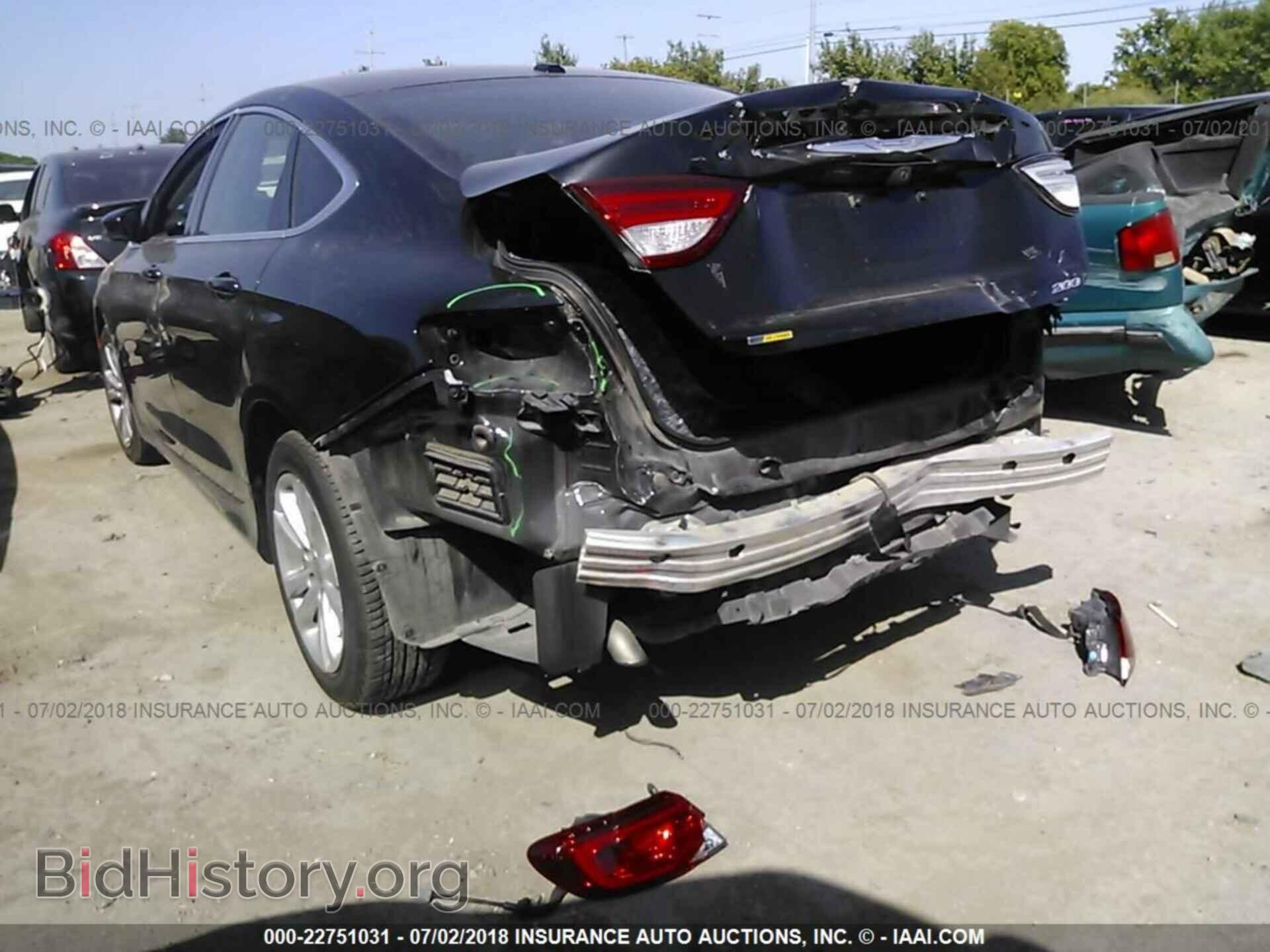 2016 Chrysler 200 - VIN: 1C3CCCAB9GN131225 - Photo 3
