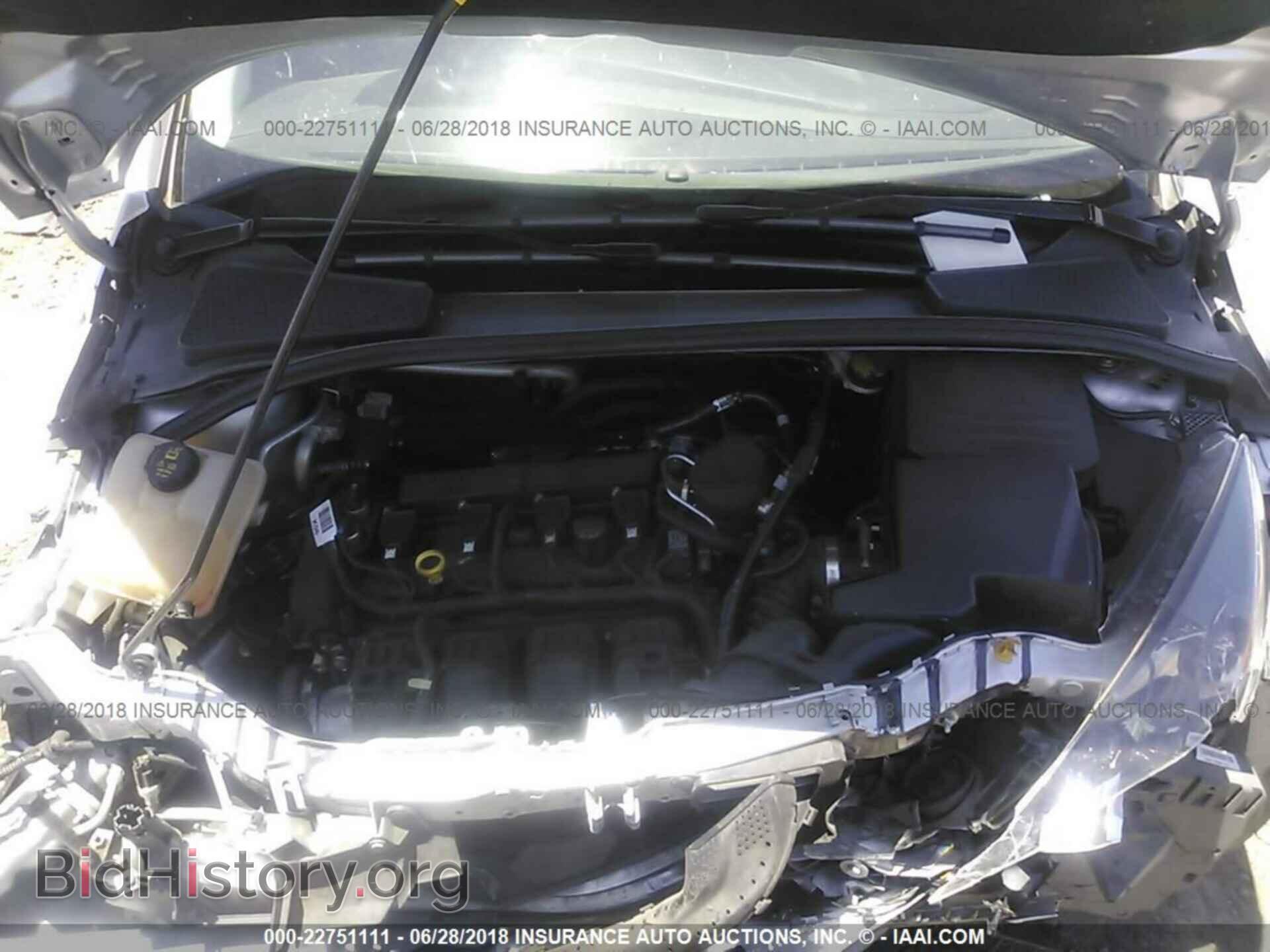 2016 Ford Focus - VIN: 1FADP3K20GL212974 - Photo 10