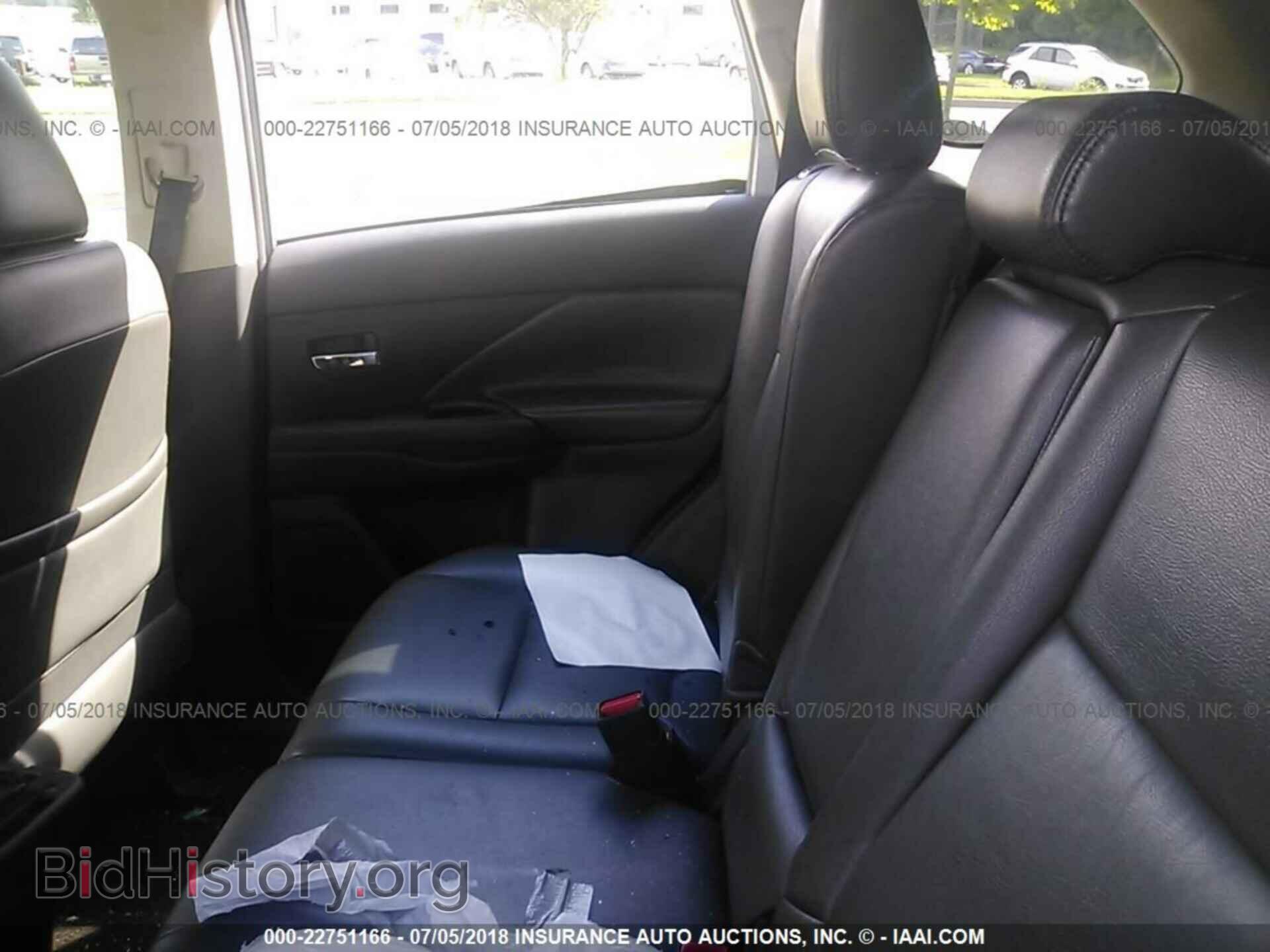 2014 Mitsubishi Outlander - VIN: JA4AD3A32EZ013932 - Фото 8