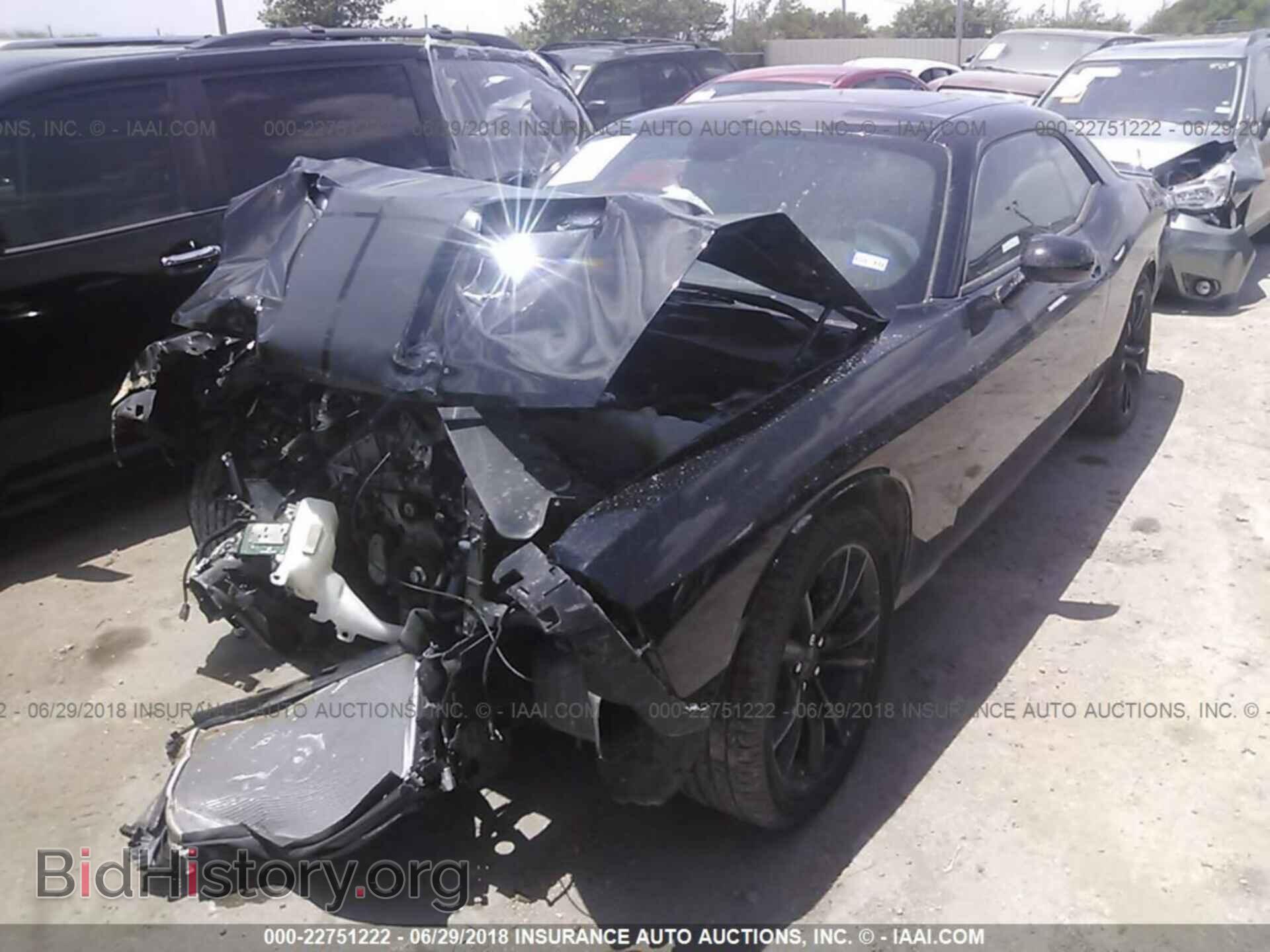 2016 Dodge Challenger - VIN: 2C3CDZAG7GH256258 - Фото 2